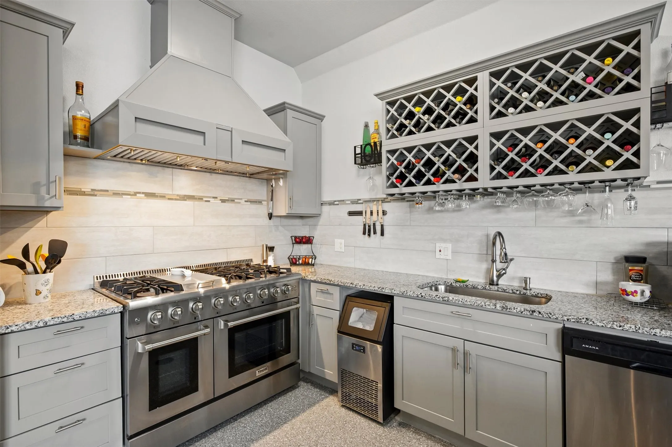 Office For Sale in Denton County , 251 S Mill Street 180, Lewisville, Texas 75057, 0, 0, Garage spaces, 0 Sqft, built in 2018, Price $745,000, mls#21318569, Real Estate Agent in Lewisville, Homes For Sale in Denton county, Homes For Sale in Lewisville, Realtor in Lewisville Texas, Real Estate Brokerage Independent Realty Texas, Luminita Cordes Realtor