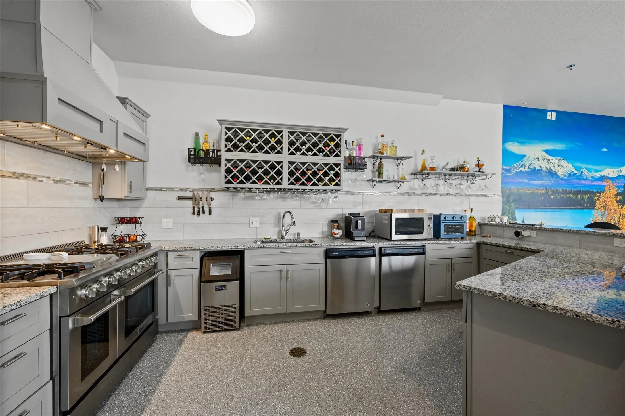 Office For Sale in Denton County , 251 S Mill Street 180, Lewisville, Texas 75057, 0, 0, Garage spaces, 0 Sqft, built in 2018, Price $745,000, mls#21318569, Real Estate Agent in Lewisville, Homes For Sale in Denton county, Homes For Sale in Lewisville, Realtor in Lewisville Texas, Real Estate Brokerage Independent Realty Texas, Luminita Cordes Realtor