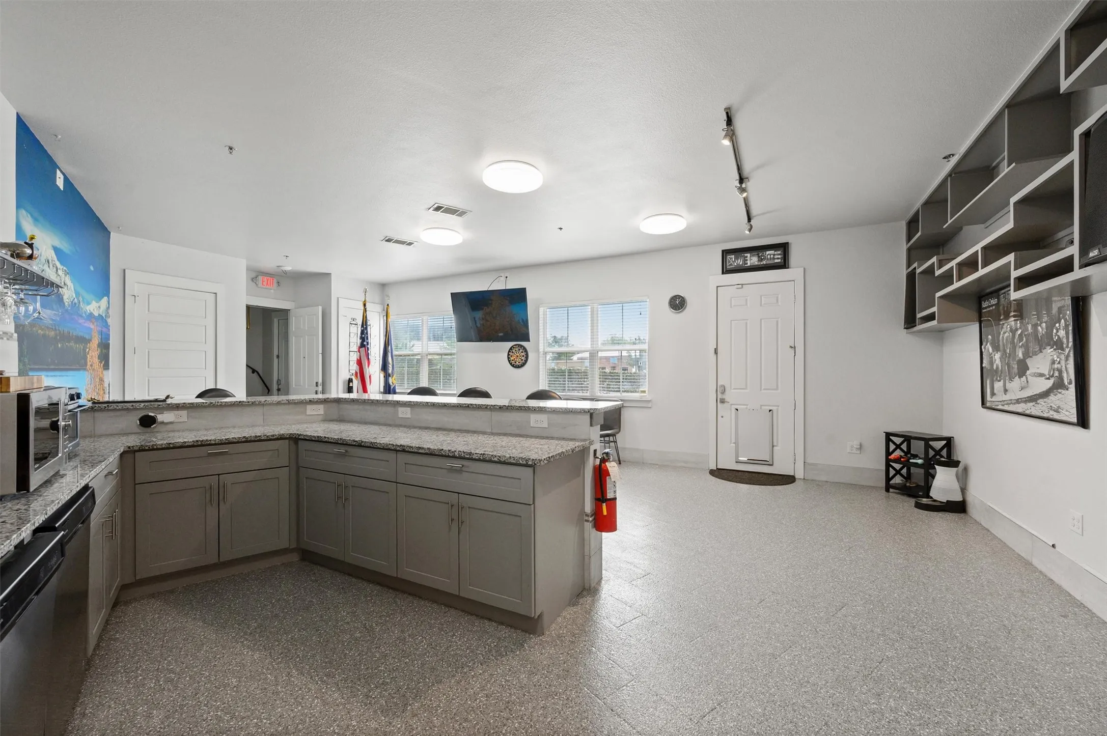Office For Sale in Denton County , 251 S Mill Street 180, Lewisville, Texas 75057, 0, 0, Garage spaces, 0 Sqft, built in 2018, Price $745,000, mls#21318569, Real Estate Agent in Lewisville, Homes For Sale in Denton county, Homes For Sale in Lewisville, Realtor in Lewisville Texas, Real Estate Brokerage Independent Realty Texas, Luminita Cordes Realtor