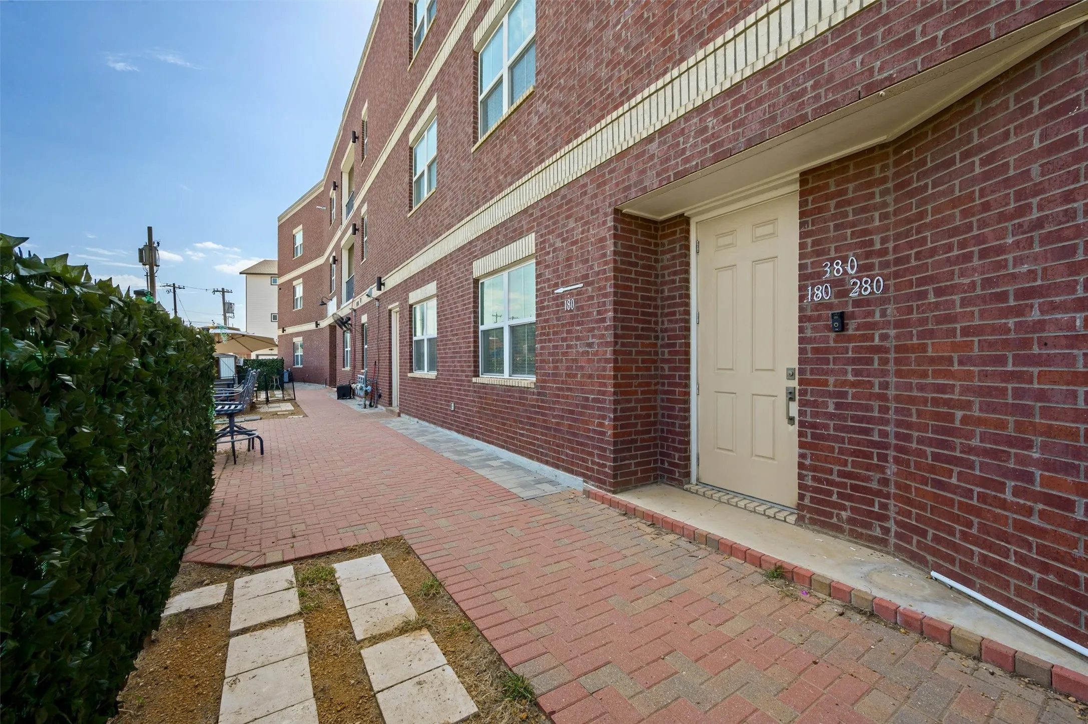 Office For Sale in Denton County , 251 S Mill Street 180, Lewisville, Texas 75057, 0, 0, Garage spaces, 0 Sqft, built in 2018, Price $745,000, mls#21318569, Real Estate Agent in Lewisville, Homes For Sale in Denton county, Homes For Sale in Lewisville, Realtor in Lewisville Texas, Real Estate Brokerage Independent Realty Texas, Luminita Cordes Realtor