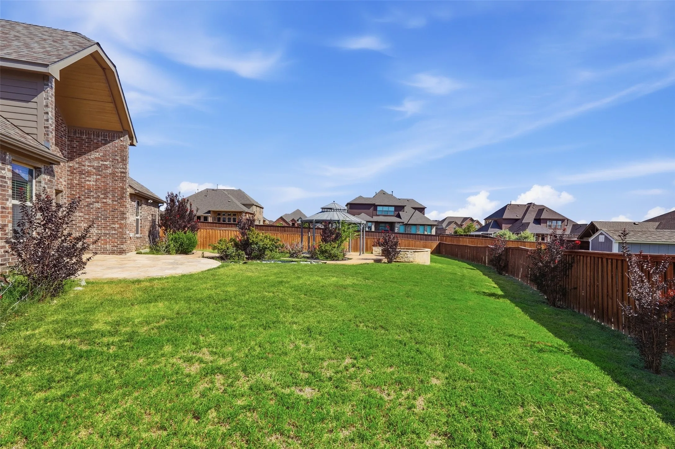 Single Family Residence For Sale in Rockwall County , 1537 Firenza Court, Mclendon Chisholm, Texas 75032, 4 Bedroom, 3 Bathroom, 2 Garage spaces, 2,514 Sqft, built in 2014, mls#21312250, Real Estate Agent in Mclendon Chisholm, Homes For Sale in Rockwall county, Homes For Sale in Mclendon Chisholm, Realtor in Mclendon Chisholm Texas, Real Estate Brokerage Independent Realty Texas, Luminita Cordes Realtor