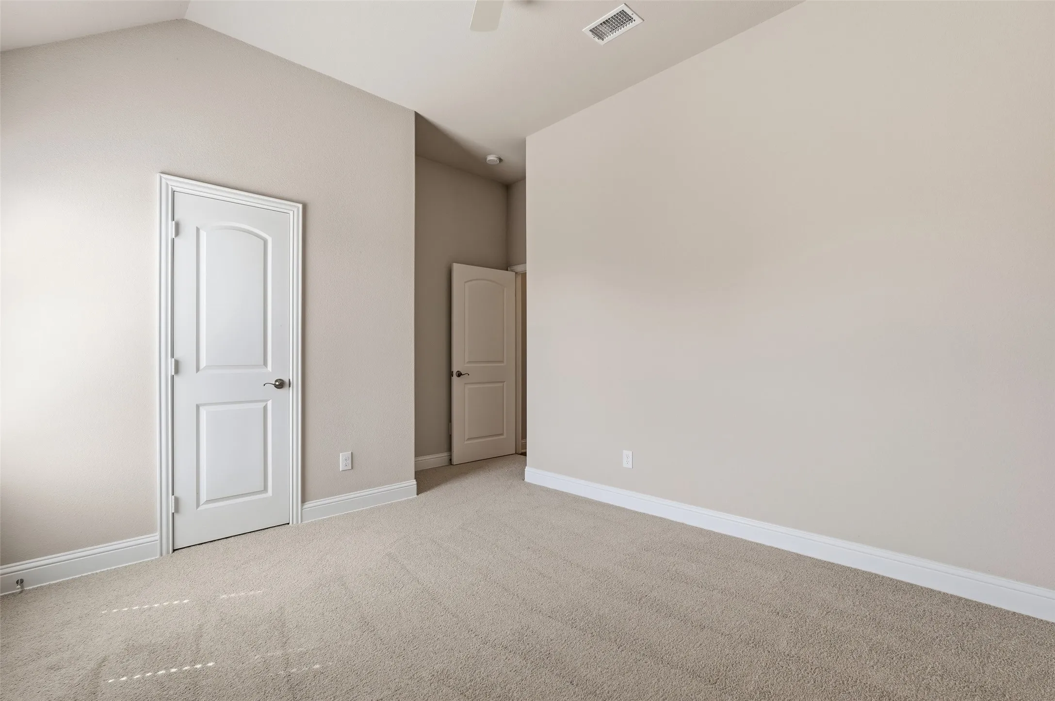 Single Family Residence For Sale in Rockwall County , 1537 Firenza Court, Mclendon Chisholm, Texas 75032, 4 Bedroom, 3 Bathroom, 2 Garage spaces, 2,514 Sqft, built in 2014, mls#21312250, Real Estate Agent in Mclendon Chisholm, Homes For Sale in Rockwall county, Homes For Sale in Mclendon Chisholm, Realtor in Mclendon Chisholm Texas, Real Estate Brokerage Independent Realty Texas, Luminita Cordes Realtor