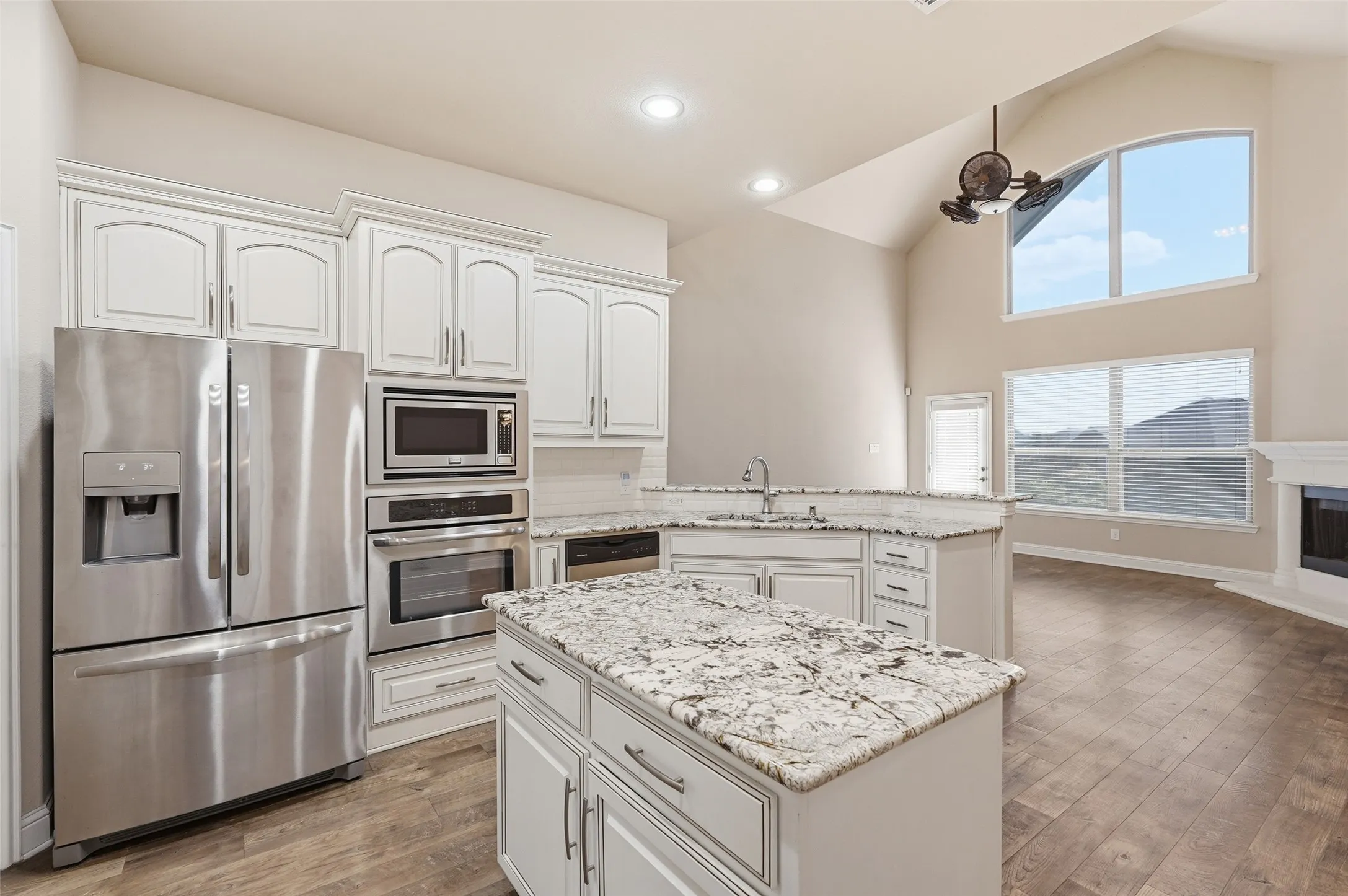 Single Family Residence For Sale in Rockwall County , 1537 Firenza Court, Mclendon Chisholm, Texas 75032, 4 Bedroom, 3 Bathroom, 2 Garage spaces, 2,514 Sqft, built in 2014, mls#21312250, Real Estate Agent in Mclendon Chisholm, Homes For Sale in Rockwall county, Homes For Sale in Mclendon Chisholm, Realtor in Mclendon Chisholm Texas, Real Estate Brokerage Independent Realty Texas, Luminita Cordes Realtor