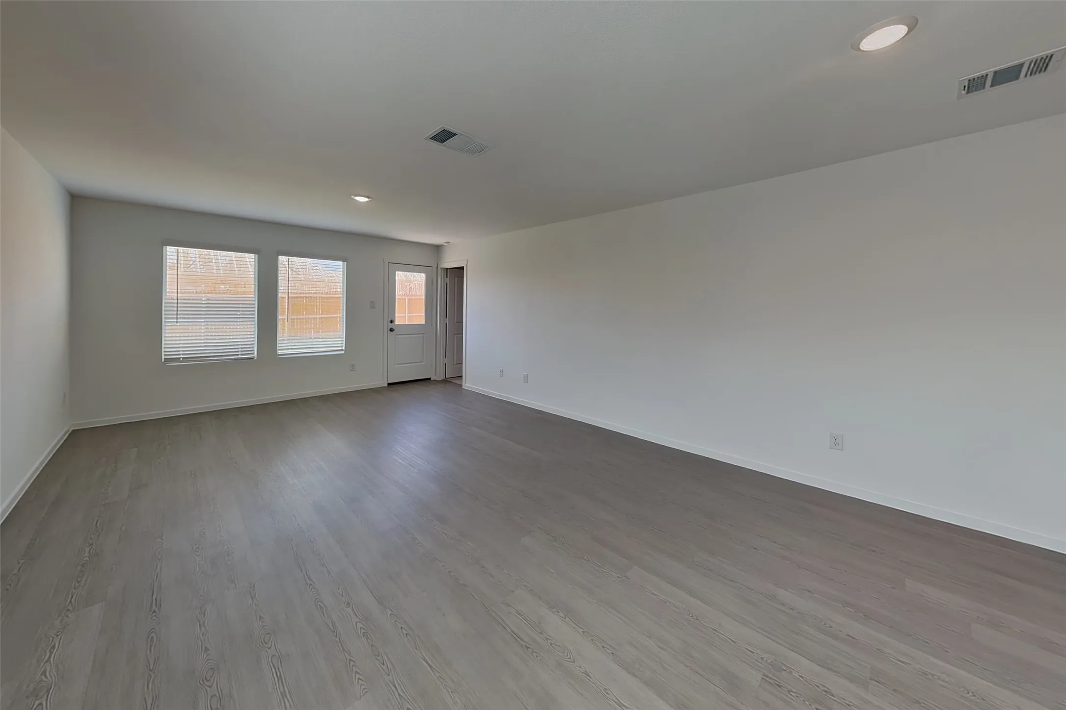 Single Family Residence For Rent in Tarrant County , 3105 Lynmar Lane, Fort Worth, Texas 76179, 3 Bedroom, 2 Bathroom, 1 Garage spaces, 1,402 Sqft, built in 2026, mls#21319701, Real Estate Agent in Fort Worth, Homes For Rent in Tarrant county, Homes For Rent in Fort Worth, Realtor in Fort Worth Texas, Real Estate Brokerage Independent Realty Texas, Luminita Cordes Realtor