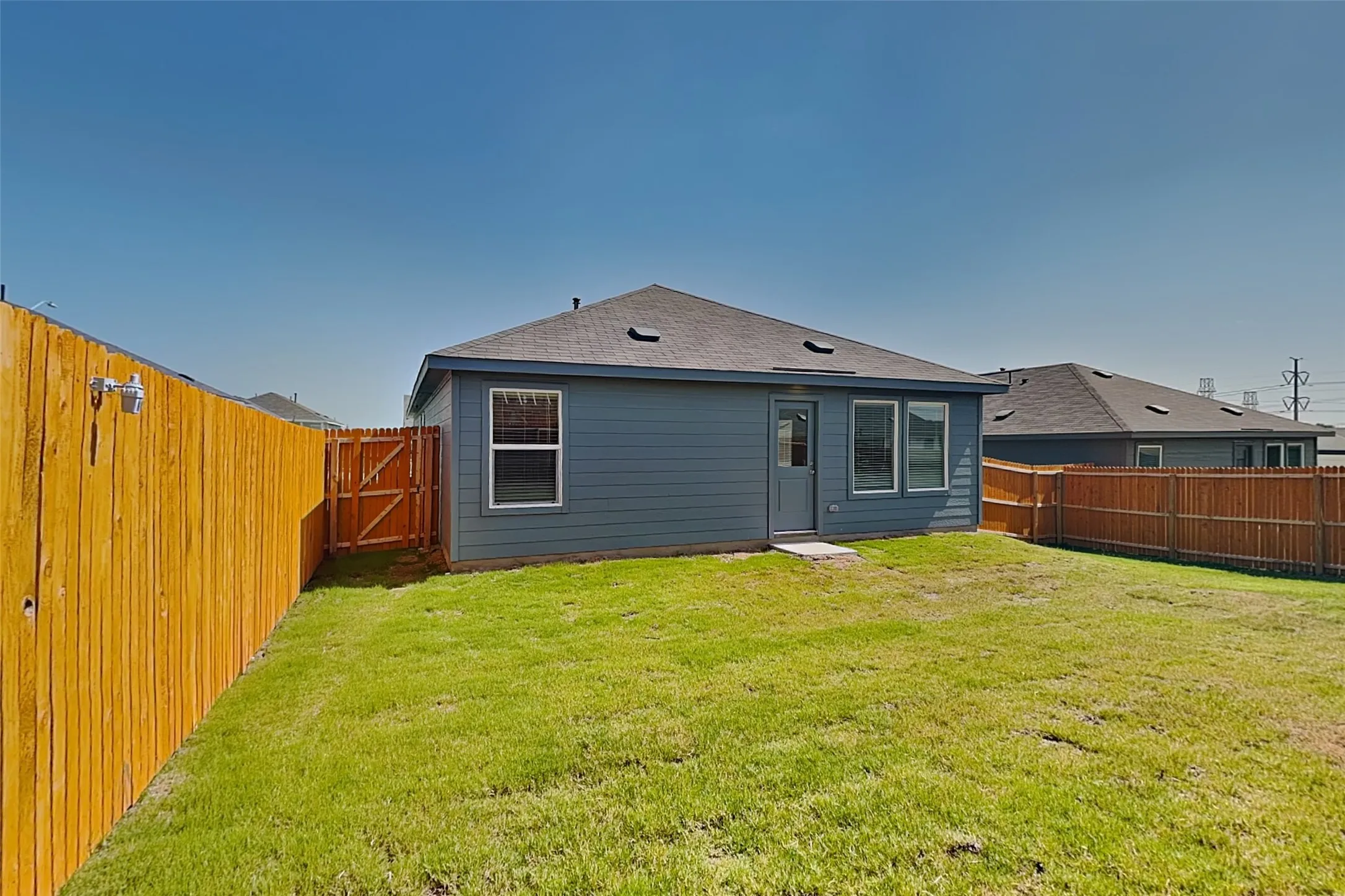 Single Family Residence For Rent in Tarrant County , 3105 Lynmar Lane, Fort Worth, Texas 76179, 3 Bedroom, 2 Bathroom, 1 Garage spaces, 1,402 Sqft, built in 2026, mls#21319701, Real Estate Agent in Fort Worth, Homes For Rent in Tarrant county, Homes For Rent in Fort Worth, Realtor in Fort Worth Texas, Real Estate Brokerage Independent Realty Texas, Luminita Cordes Realtor
