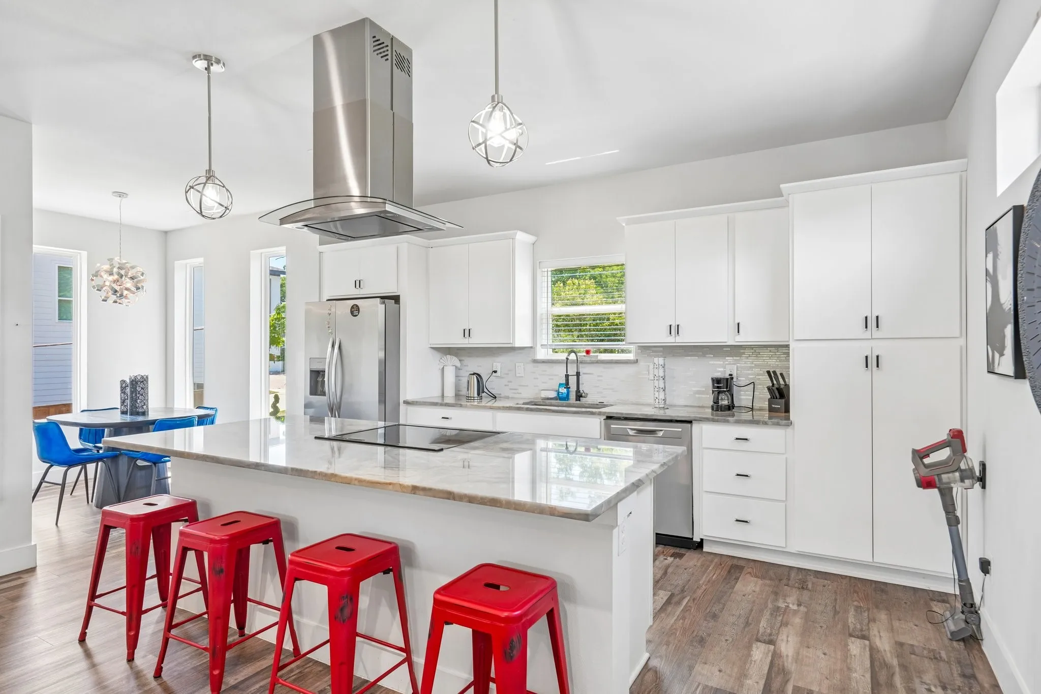 Single Family Residence For Rent in Dallas County , 521 Faulk Street, Dallas, Texas 75203, 3 Bedroom, 4 Bathroom, Garage spaces, 1,876 Sqft, built in 2023, mls#21329334, Real Estate Agent in Dallas, Homes For Rent in Dallas county, Homes For Rent in Dallas, Realtor in Dallas Texas, Real Estate Brokerage Independent Realty Texas, Luminita Cordes Realtor