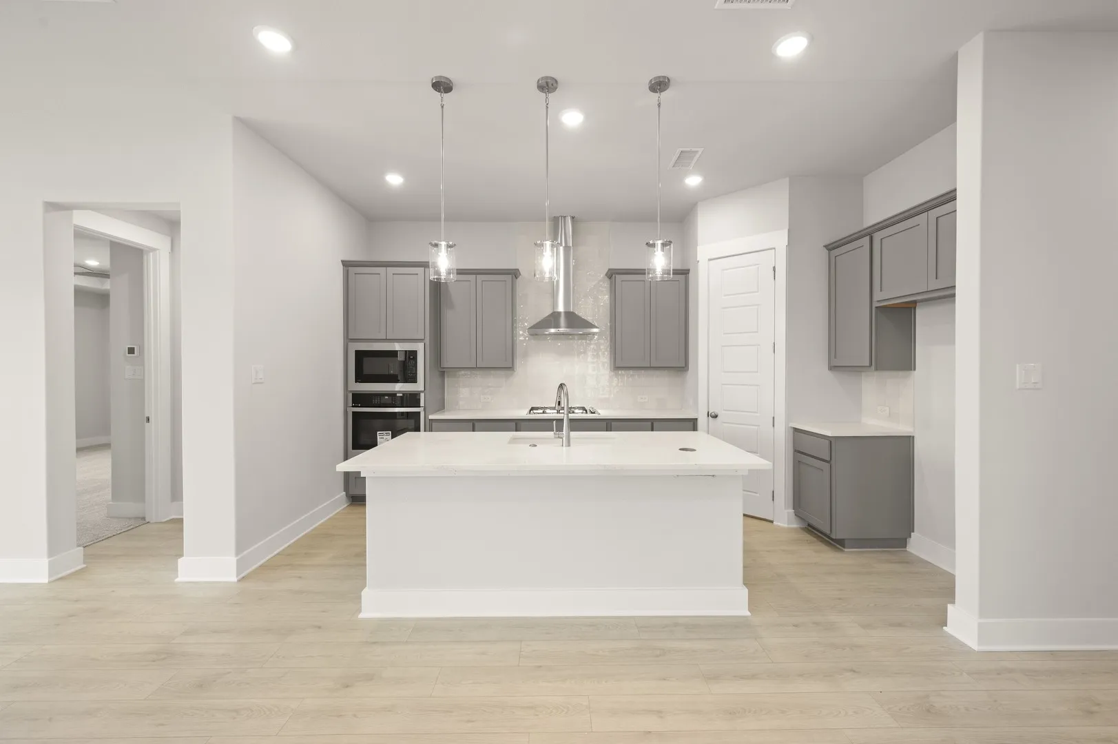 17257 Oxborough- Kitchen-1