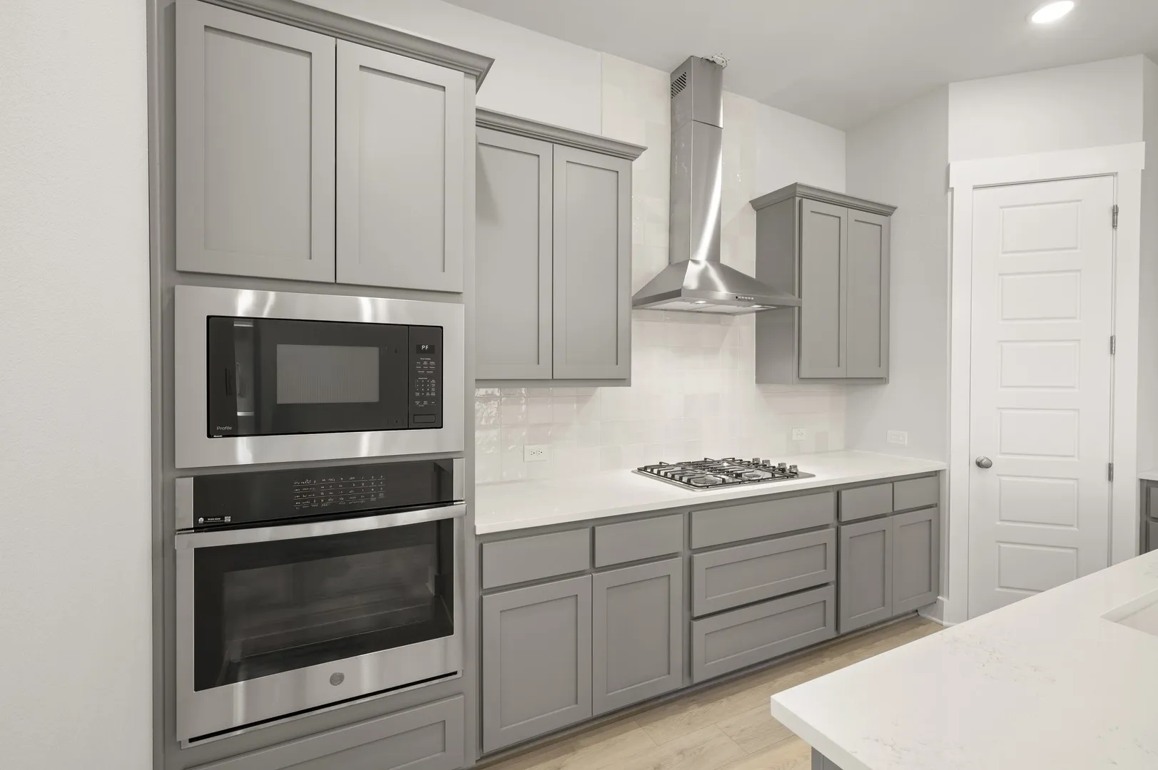 17257 Oxborough- Kitchen-3