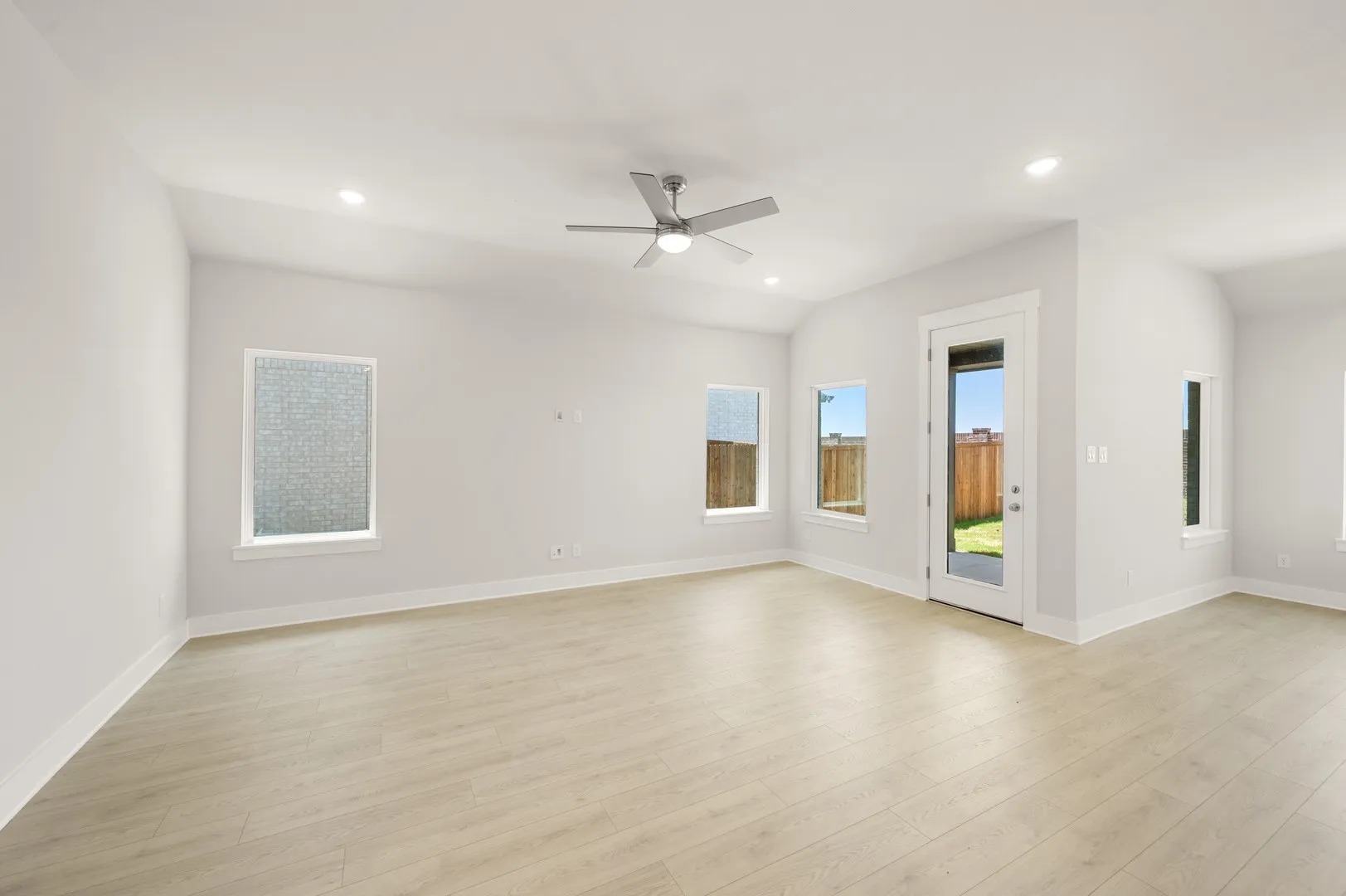 17257 Oxborough- Living ROom-1