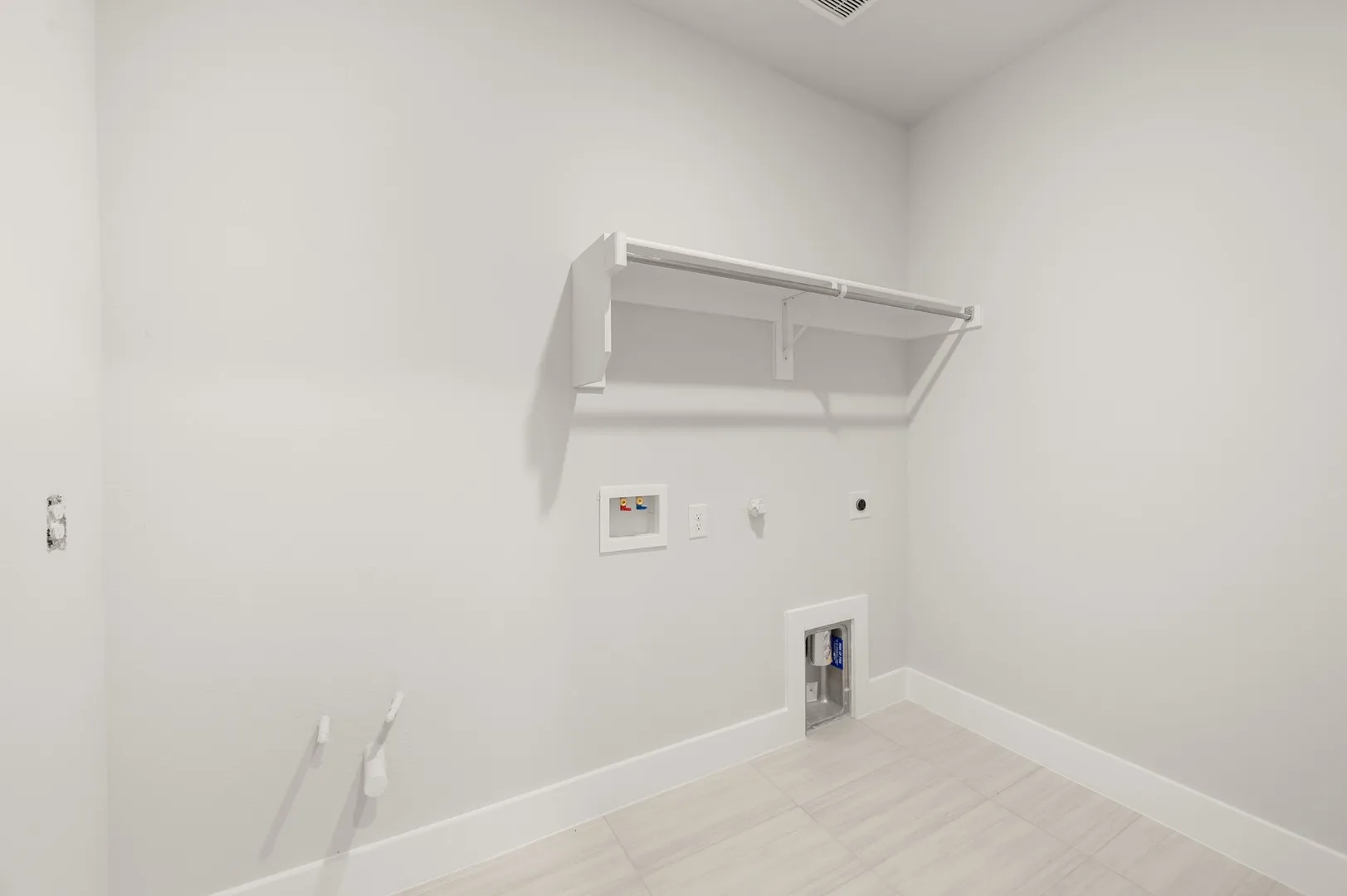 17257 Oxborough- Utility-1