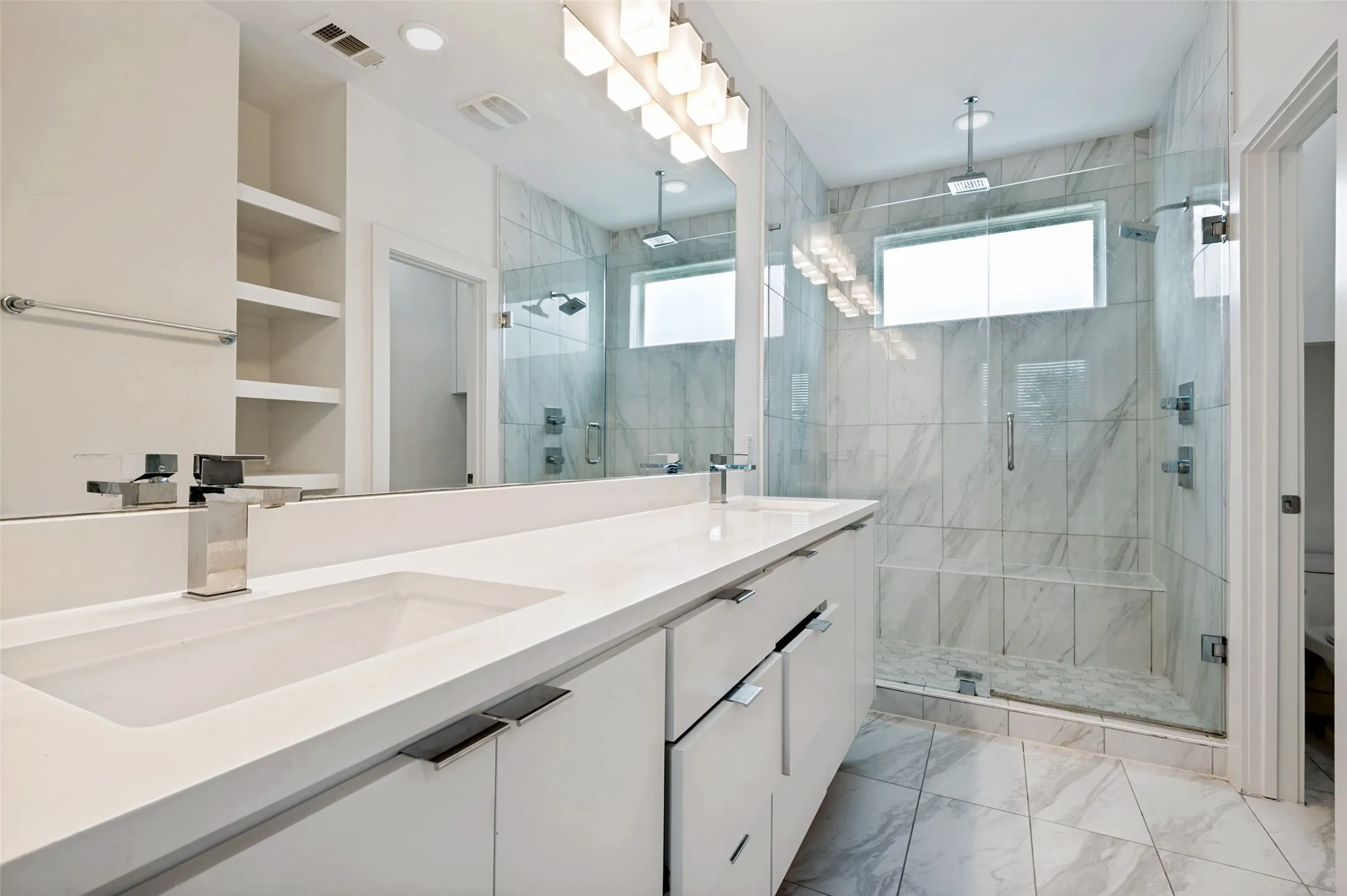 Condominium For Rent in Dallas County , 1510 N Washington Avenue 403, Dallas, Texas 75204, 3 Bedroom, 4 Bathroom, 2 Garage spaces, 1,749 Sqft, built in 2020, mls#21329243, Real Estate Agent in Dallas, Homes For Rent in Dallas county, Homes For Rent in Dallas, Realtor in Dallas Texas, Real Estate Brokerage Independent Realty Texas, Luminita Cordes Realtor