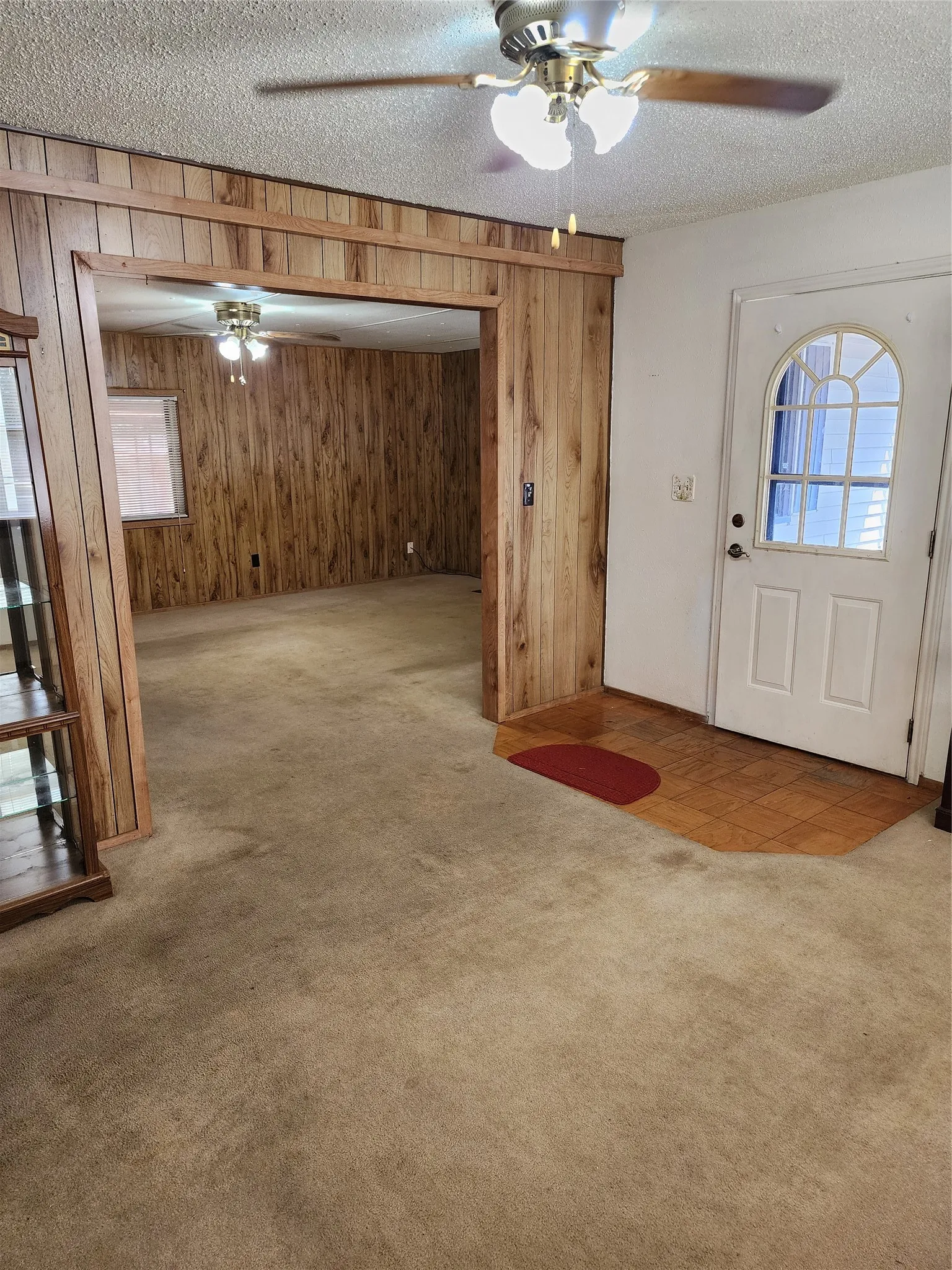 Manufactured Home For Sale in Mc Lennan County , 4706 Iowa Street, Waco, Texas 76705, 3 Bedrooms, 3 Bathrooms, Garage spaces, 1,834 Sqft, built in 1979, Price $125,000, mls#21328933, Real Estate Agent in Waco, Homes For Sale in Mc Lennan county, Homes For Sale in Waco, Realtor in Waco Texas, Real Estate Brokerage Independent Realty Texas, Luminita Cordes Realtor