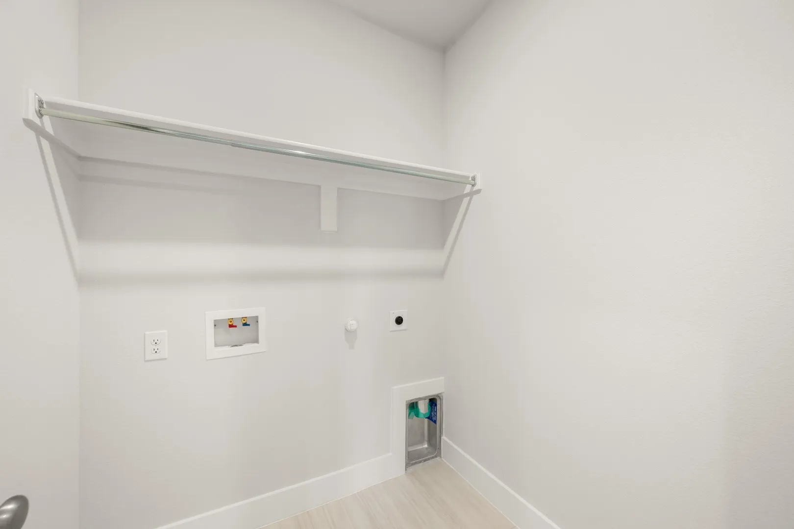 17204 Oxborough- Utility-1