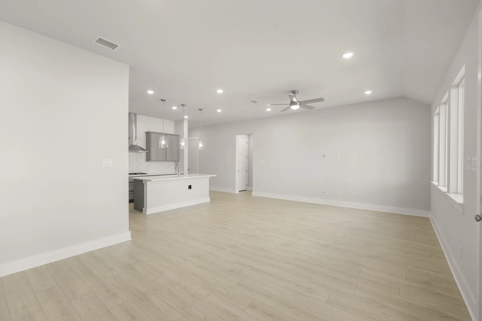 17204 Oxborough- Dining-2