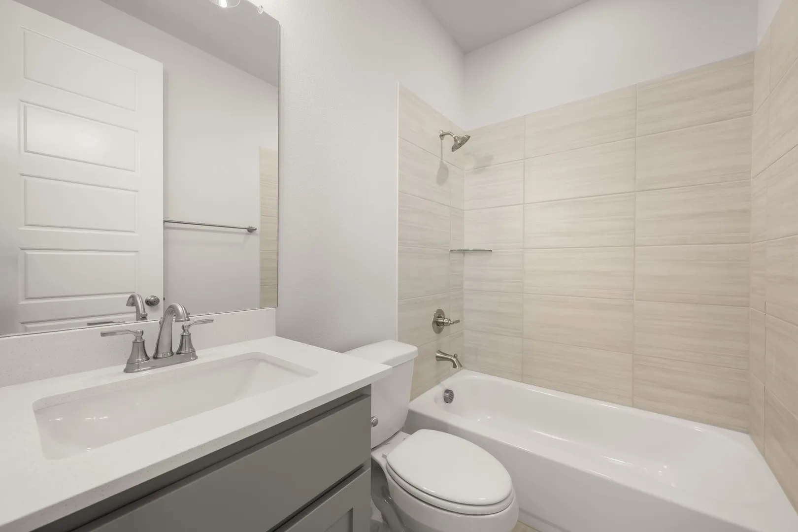 17204 Oxborough- Bathroom-2