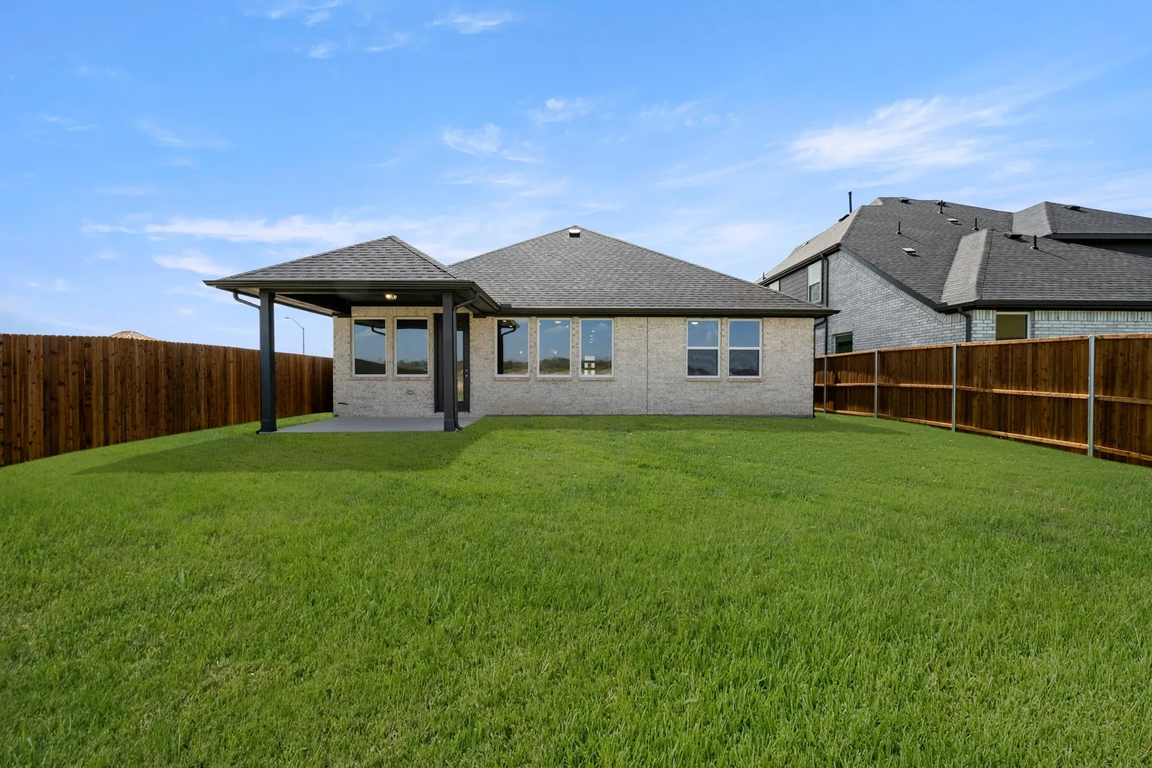 17204 Oxborough- Back-2