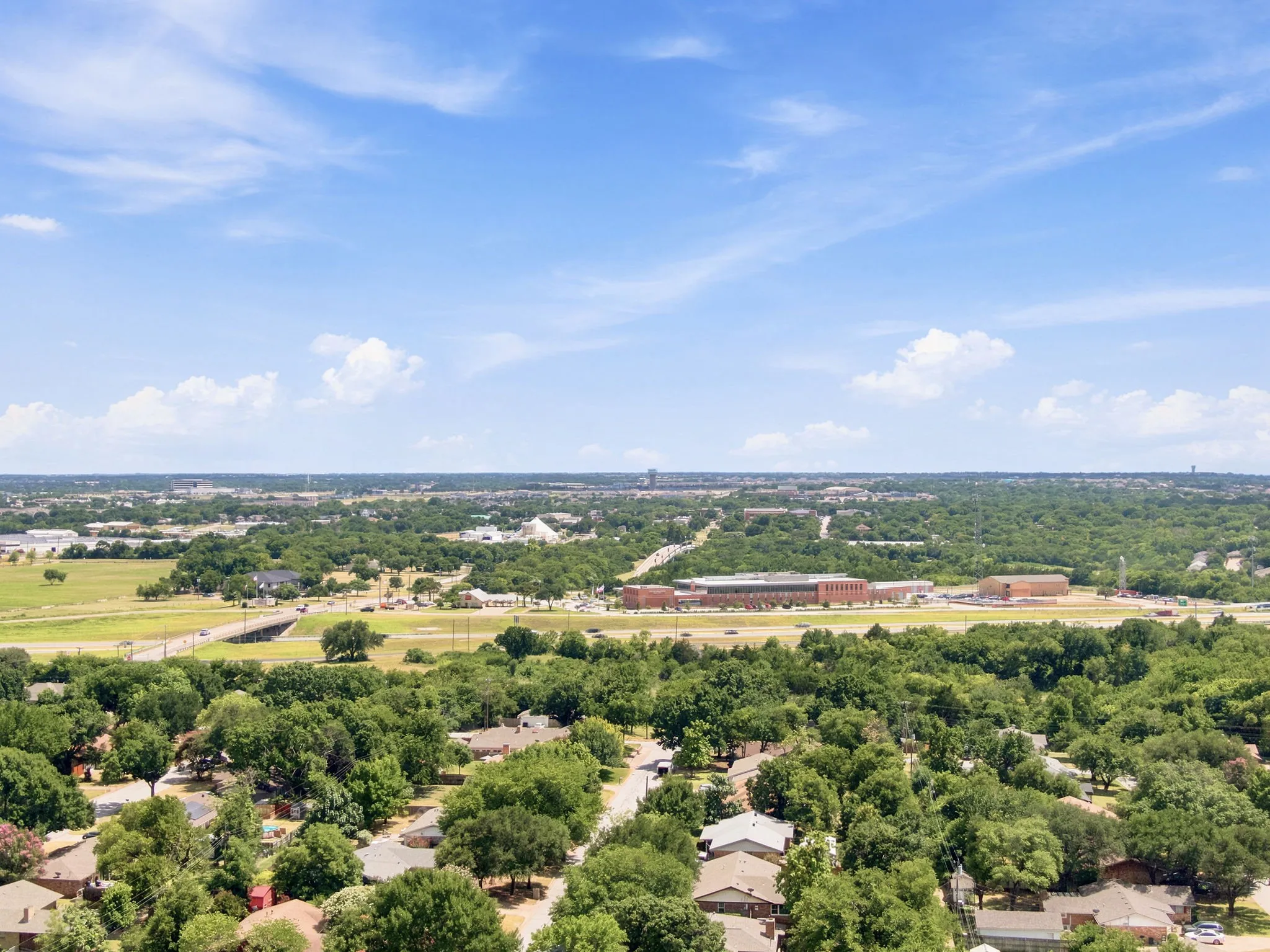 Close proximity to HWY 67 and downtown Midlothian
