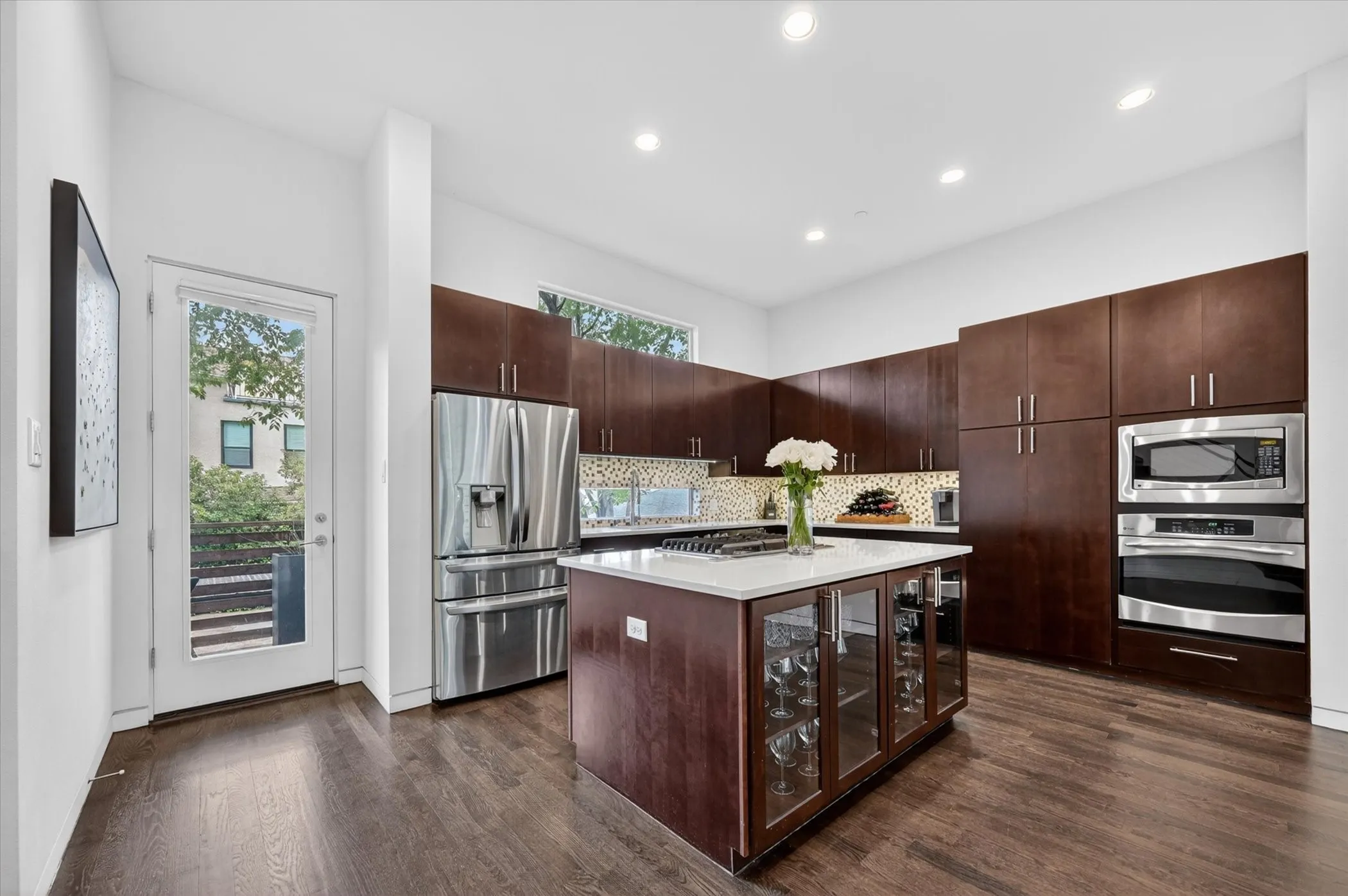 Condominium For Sale in Dallas County , 4230 Travis Street 4, Dallas, Texas 75205, 2 Bedroom, 3 Bathroom, 2 Garage spaces, 2,355 Sqft, built in 2012, mls#21329219, Real Estate Agent in Dallas, Homes For Sale in Dallas county, Homes For Sale in Dallas, Realtor in Dallas Texas, Real Estate Brokerage Independent Realty Texas, Luminita Cordes Realtor