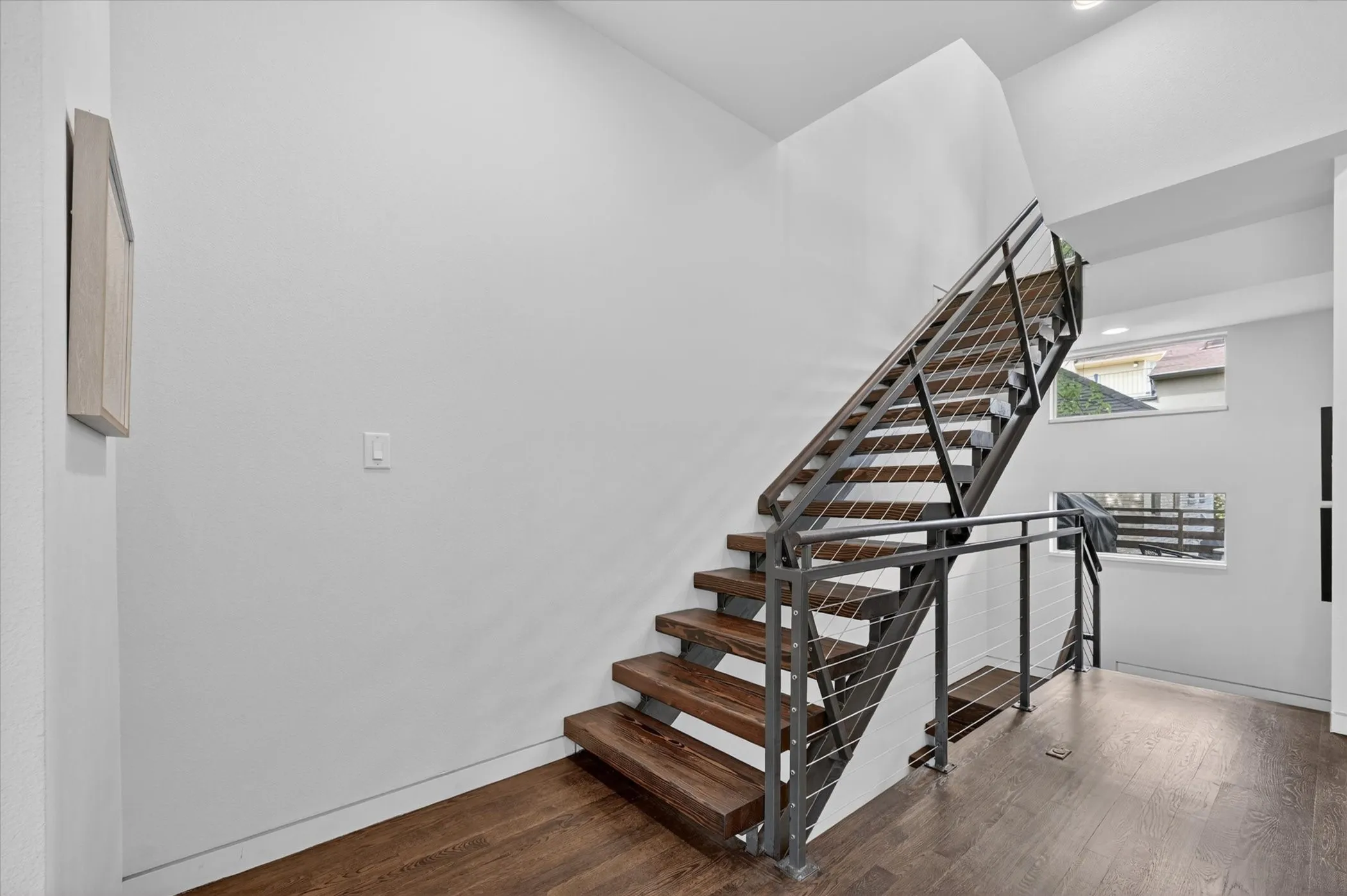 Condominium For Sale in Dallas County , 4230 Travis Street 4, Dallas, Texas 75205, 2 Bedroom, 3 Bathroom, 2 Garage spaces, 2,355 Sqft, built in 2012, mls#21329219, Real Estate Agent in Dallas, Homes For Sale in Dallas county, Homes For Sale in Dallas, Realtor in Dallas Texas, Real Estate Brokerage Independent Realty Texas, Luminita Cordes Realtor