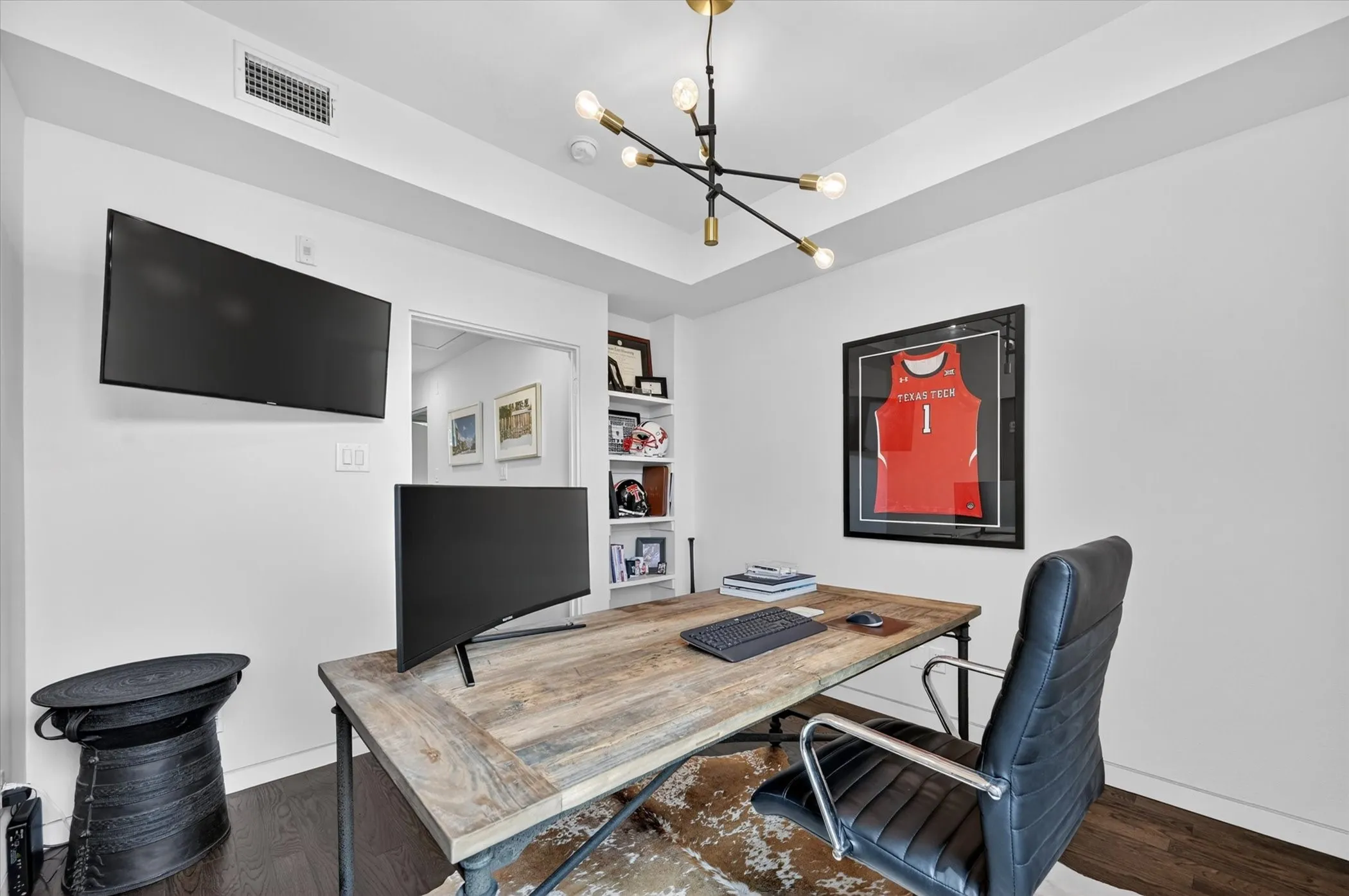 Condominium For Sale in Dallas County , 4230 Travis Street 4, Dallas, Texas 75205, 2 Bedroom, 3 Bathroom, 2 Garage spaces, 2,355 Sqft, built in 2012, mls#21329219, Real Estate Agent in Dallas, Homes For Sale in Dallas county, Homes For Sale in Dallas, Realtor in Dallas Texas, Real Estate Brokerage Independent Realty Texas, Luminita Cordes Realtor