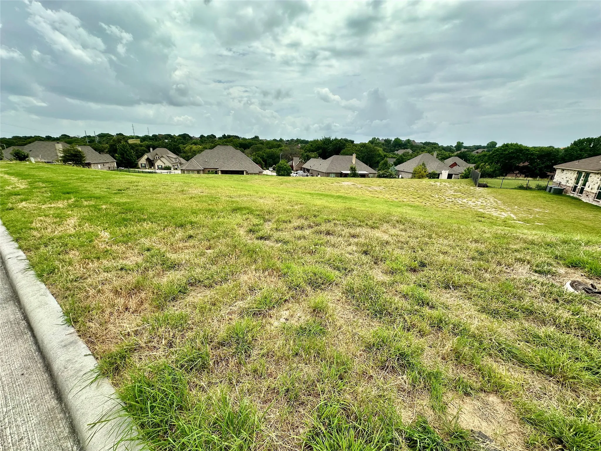 Unimproved Land For Sale in Parker County , 3609 Marina Link, Weatherford, Texas 76087, 0, 0, Garage spaces, 0 Sqft, built in 0, Price $137,500, mls#21329342, Real Estate Agent in Weatherford, Homes For Sale in Parker county, Homes For Sale in Weatherford, Realtor in Weatherford Texas, Real Estate Brokerage Independent Realty Texas, Luminita Cordes Realtor