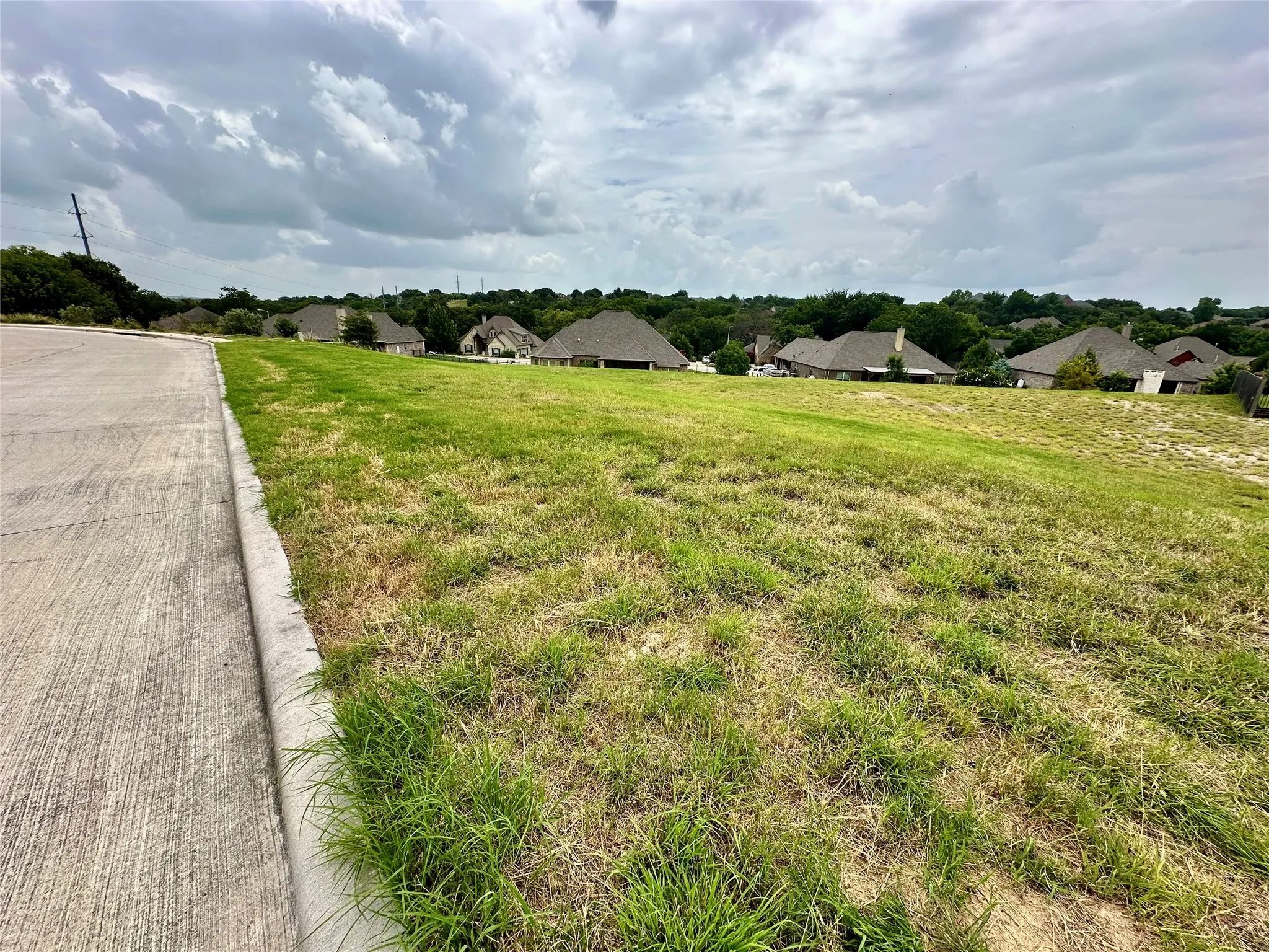 Unimproved Land For Sale in Parker County , 3609 Marina Link, Weatherford, Texas 76087, 0, 0, Garage spaces, 0 Sqft, built in 0, Price $137,500, mls#21329342, Real Estate Agent in Weatherford, Homes For Sale in Parker county, Homes For Sale in Weatherford, Realtor in Weatherford Texas, Real Estate Brokerage Independent Realty Texas, Luminita Cordes Realtor