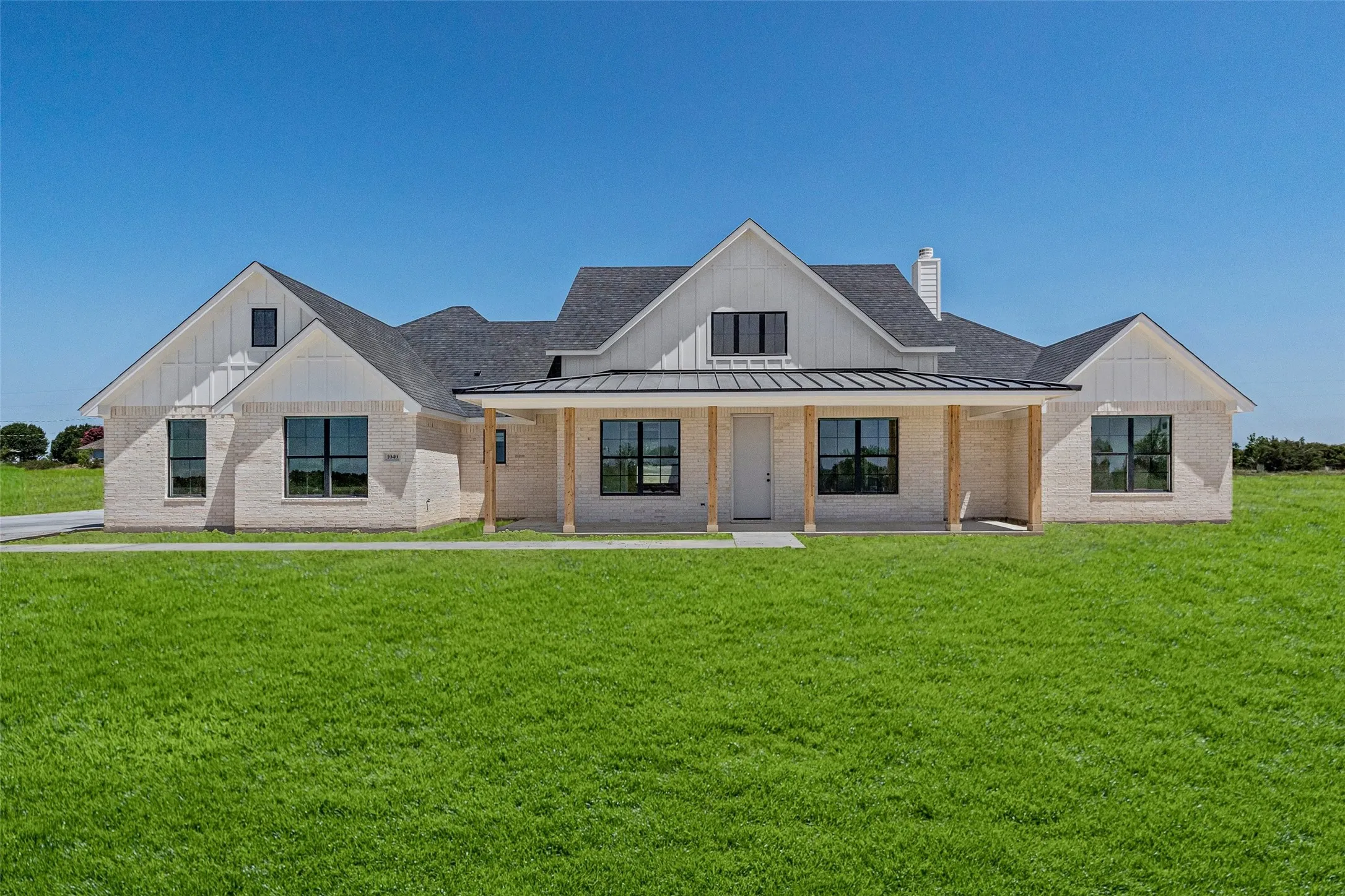 Single Family Residence For Sale in Parker County , 1040 Dove Hill Branch Road, Weatherford, Texas 76088, 4 Bedroom, 4 Bathroom, 3 Garage spaces, 2,642 Sqft, built in 2026, mls#21329020, Real Estate Agent in Weatherford, Homes For Sale in Parker county, Homes For Sale in Weatherford, Realtor in Weatherford Texas, Real Estate Brokerage Independent Realty Texas, Luminita Cordes Realtor