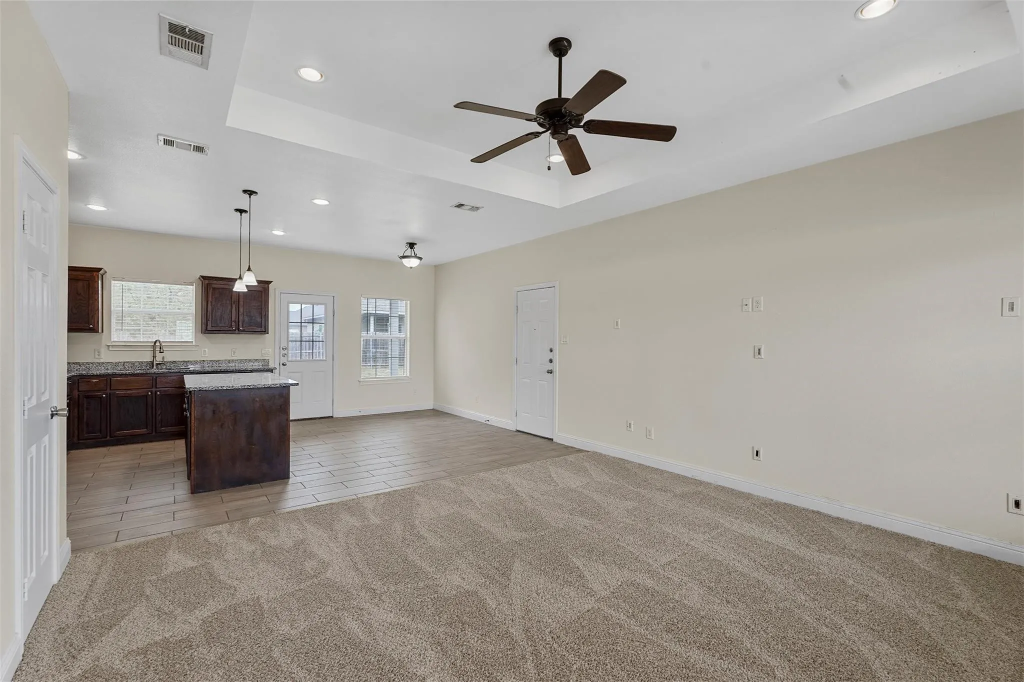 Single Family Residence For Rent in Hunt County , 2103 Oliver Street, Greenville, Texas 75401, 3 Bedroom, 2 Bathroom, 1 Garage spaces, 1,340 Sqft, built in 2017, mls#21329365, Real Estate Agent in Greenville, Homes For Rent in Hunt county, Homes For Rent in Greenville, Realtor in Greenville Texas, Real Estate Brokerage Independent Realty Texas, Luminita Cordes Realtor