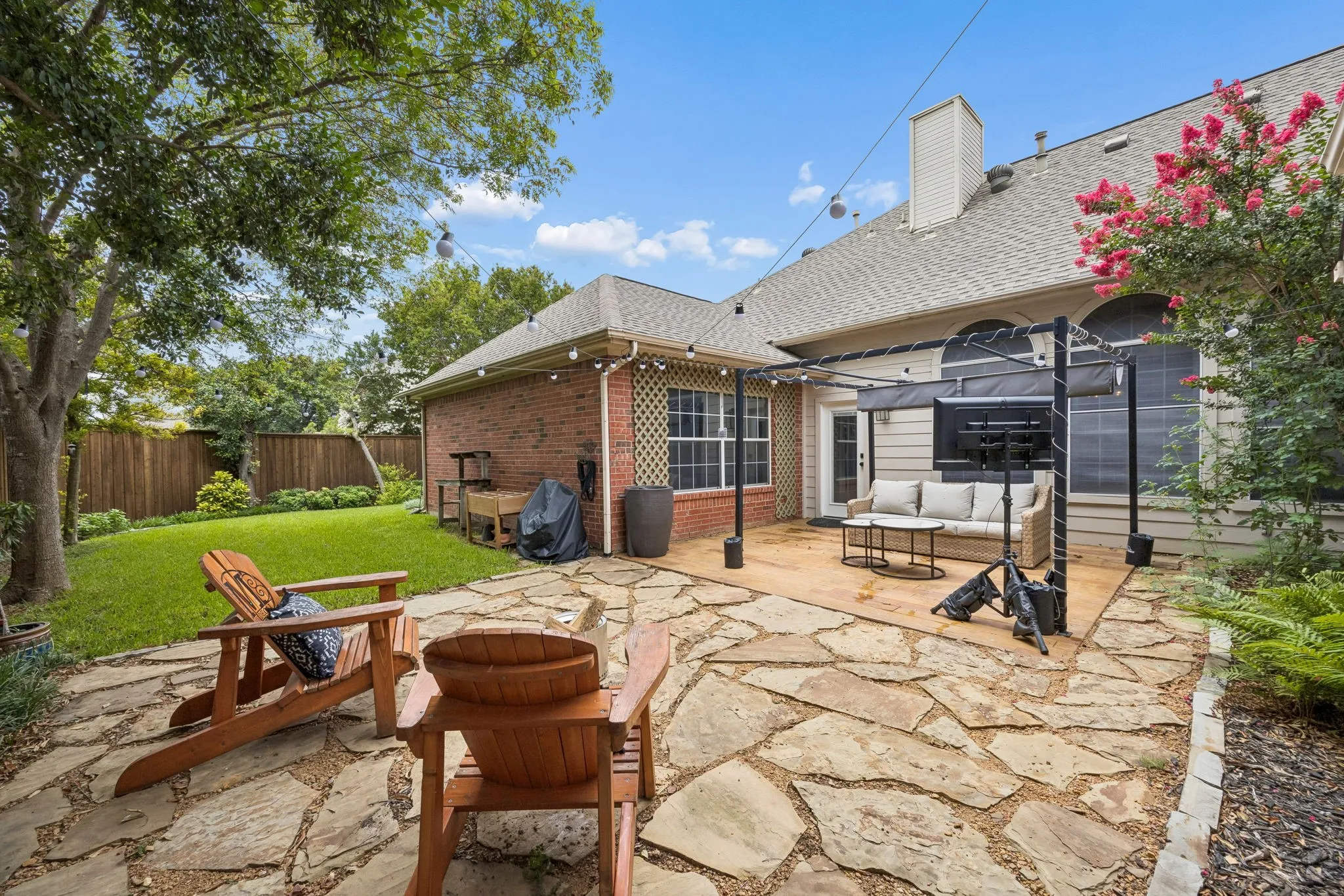 Single Family Residence For Sale in Collin County , 3104 Congress Avenue, Plano, Texas 75025, 3 Bedroom, 3 Bathroom, 2 Garage spaces, 2,463 Sqft, built in 1992, mls#21313761, Real Estate Agent in Plano, Homes For Sale in Collin county, Homes For Sale in Plano, Realtor in Plano Texas, Real Estate Brokerage Independent Realty Texas, Luminita Cordes Realtor
