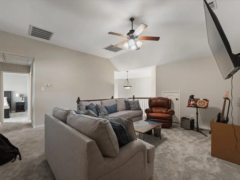 Single Family Residence For Rent in Tarrant County , 654 Plum Drive, Burleson, Texas 76028, 4 Bedroom, 3 Bathroom, 2 Garage spaces, 2,769 Sqft, built in 2012, mls#21329319, Real Estate Agent in Burleson, Homes For Rent in Tarrant county, Homes For Rent in Burleson, Realtor in Burleson Texas, Real Estate Brokerage Independent Realty Texas, Luminita Cordes Realtor