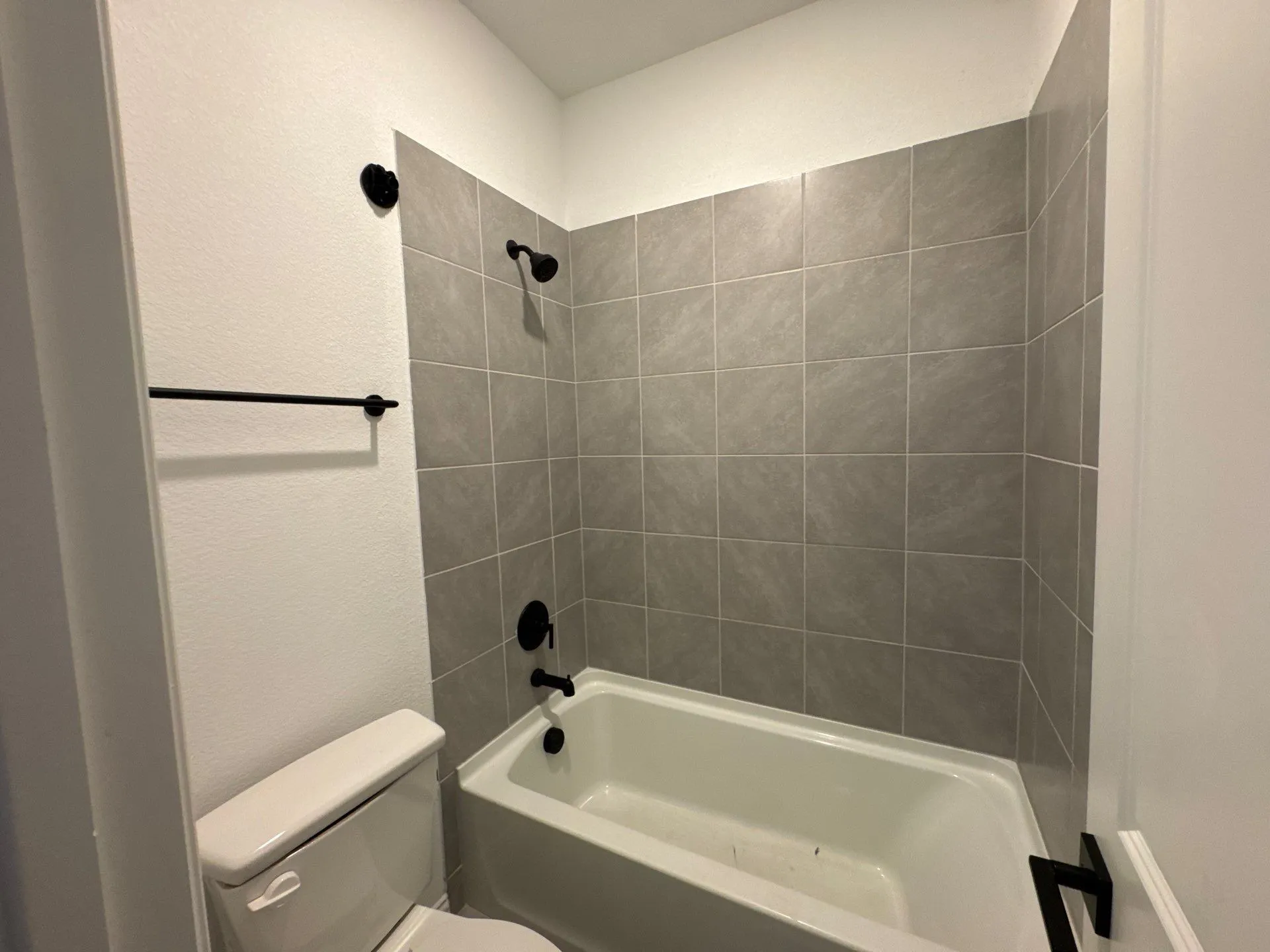 Single Family Residence For Sale in Kaufman County , 1748 Sheldon Drive, Forney, Texas 75126, 5 Bedroom, 4 Bathroom, 3 Garage spaces, 3,185 Sqft, built in 2022, mls#21329050, Real Estate Agent in Forney, Homes For Sale in Kaufman county, Homes For Sale in Forney, Realtor in Forney Texas, Real Estate Brokerage Independent Realty Texas, Luminita Cordes Realtor