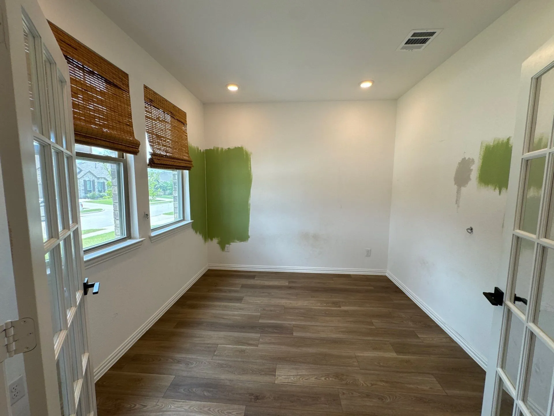 Single Family Residence For Sale in Kaufman County , 1748 Sheldon Drive, Forney, Texas 75126, 5 Bedroom, 4 Bathroom, 3 Garage spaces, 3,185 Sqft, built in 2022, mls#21329050, Real Estate Agent in Forney, Homes For Sale in Kaufman county, Homes For Sale in Forney, Realtor in Forney Texas, Real Estate Brokerage Independent Realty Texas, Luminita Cordes Realtor