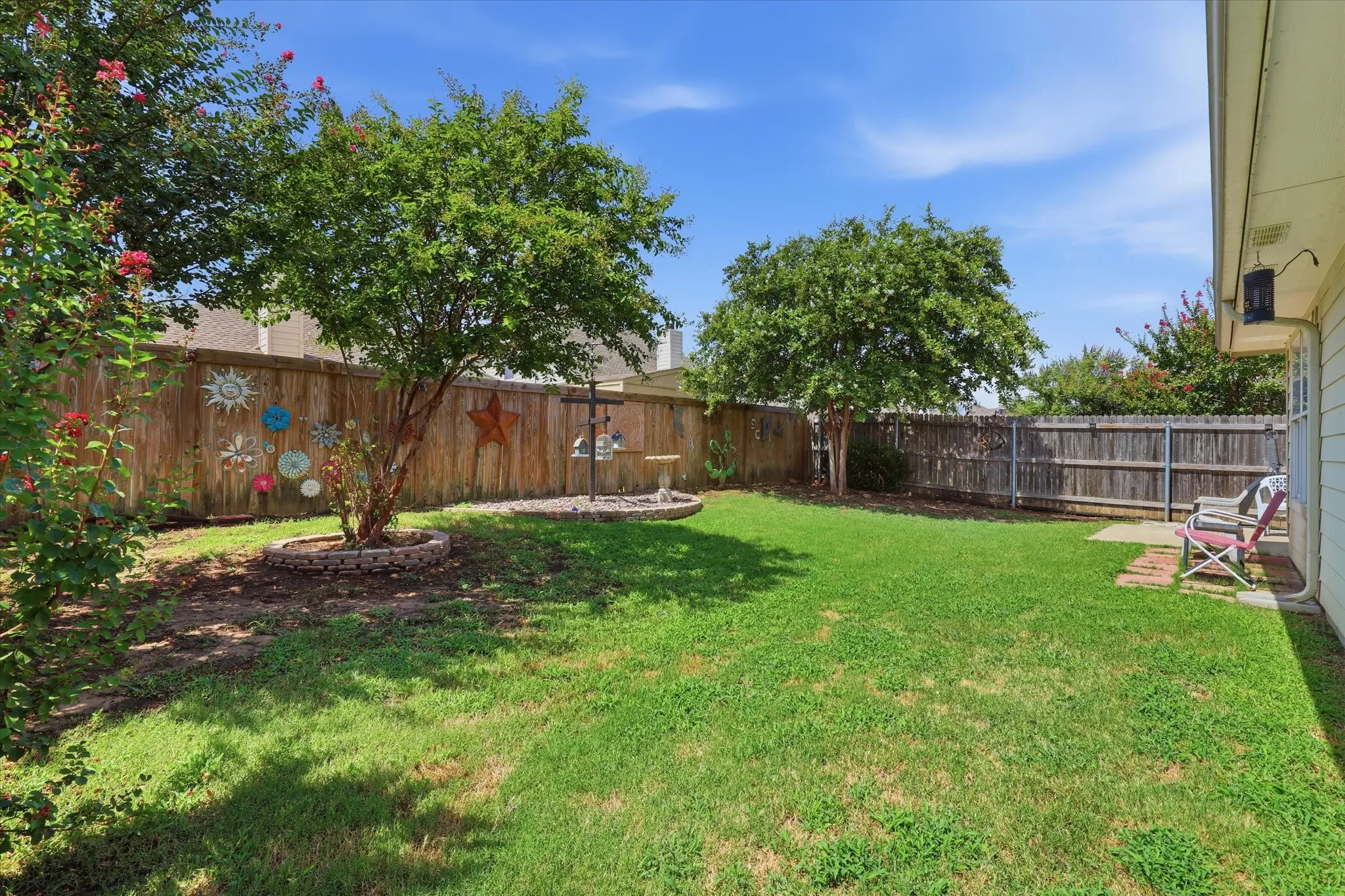 Single Family Residence For Sale in Tarrant County , 3232 Chesington Drive, Fort Worth, Texas 76137, 4 Bedroom, 2 Bathroom, 2 Garage spaces, 1,920 Sqft, built in 2006, mls#21328542, Real Estate Agent in Fort Worth, Homes For Sale in Tarrant county, Homes For Sale in Fort Worth, Realtor in Fort Worth Texas, Real Estate Brokerage Independent Realty Texas, Luminita Cordes Realtor