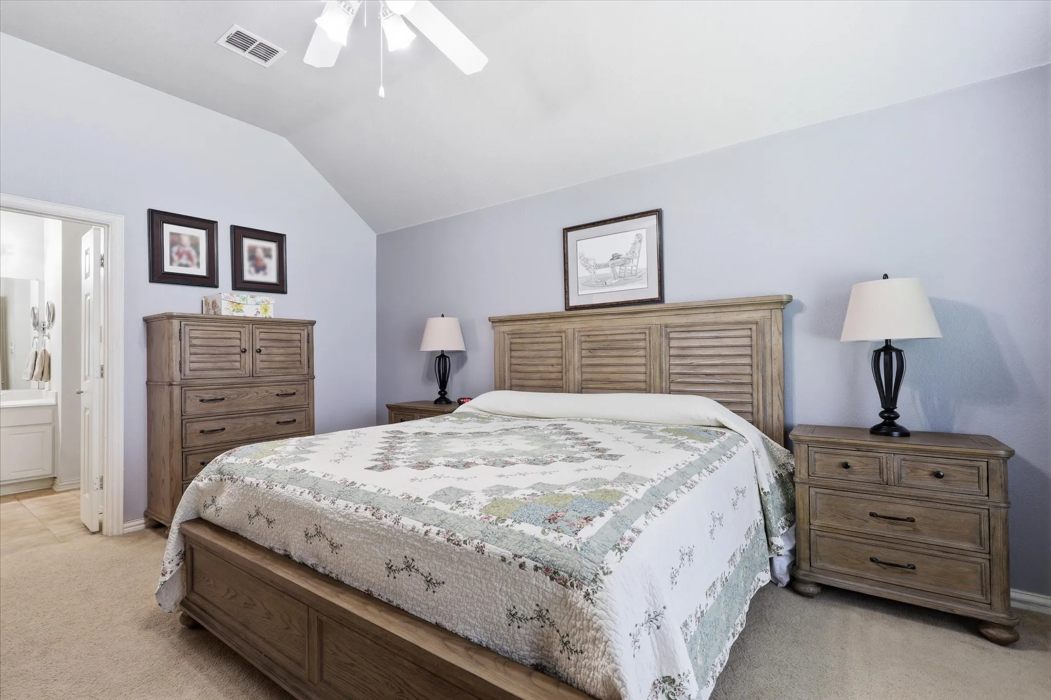 Single Family Residence For Sale in Tarrant County , 3232 Chesington Drive, Fort Worth, Texas 76137, 4 Bedroom, 2 Bathroom, 2 Garage spaces, 1,920 Sqft, built in 2006, mls#21328542, Real Estate Agent in Fort Worth, Homes For Sale in Tarrant county, Homes For Sale in Fort Worth, Realtor in Fort Worth Texas, Real Estate Brokerage Independent Realty Texas, Luminita Cordes Realtor