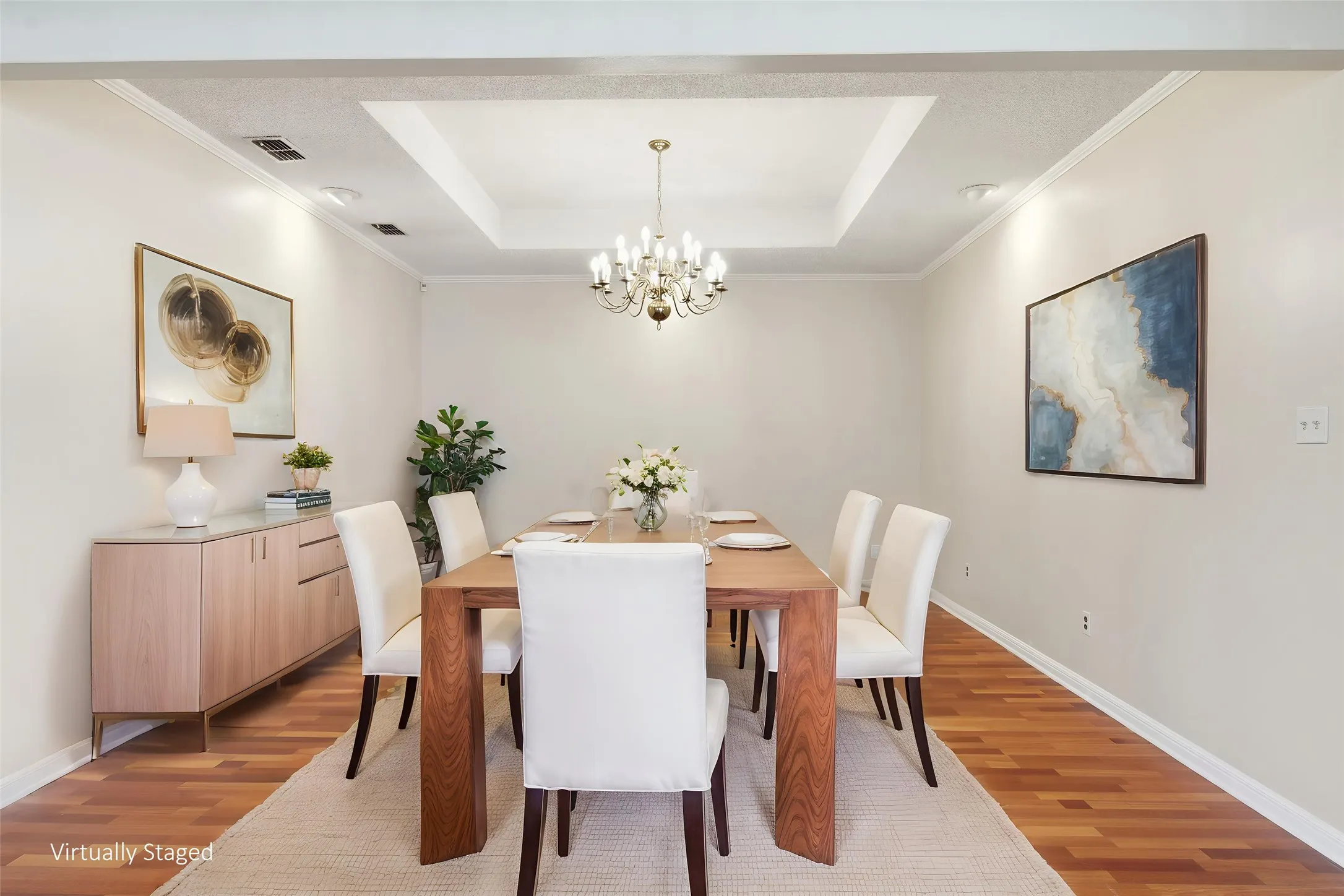Single Family Residence For Sale in Smith County , 1601 Brandywine Drive, Tyler, Texas 75703, 4 Bedroom, 3 Bathroom, 2 Garage spaces, 3,400 Sqft, built in 1984, Price $540,000, mls#21311916, Real Estate Agent in Tyler, Homes For Sale in Smith county, Homes For Sale in Tyler, Realtor in Tyler Texas, Real Estate Brokerage Independent Realty Texas, Luminita Cordes Realtor