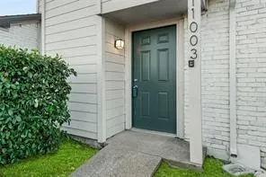 Townhouse For Rent in Dallas County , 9524 Military Parkway 11003, Dallas, Texas 75227, 2 Bedrooms, 2 Bathrooms, Garage spaces, 1,097 Sqft, built in 1983, Price $1,395, mls#21323788, Real Estate Agent in Dallas, Homes For Rent in Dallas county, Homes For Rent in Dallas, Realtor in Dallas Texas, Real Estate Brokerage Independent Realty Texas, Luminita Cordes Realtor