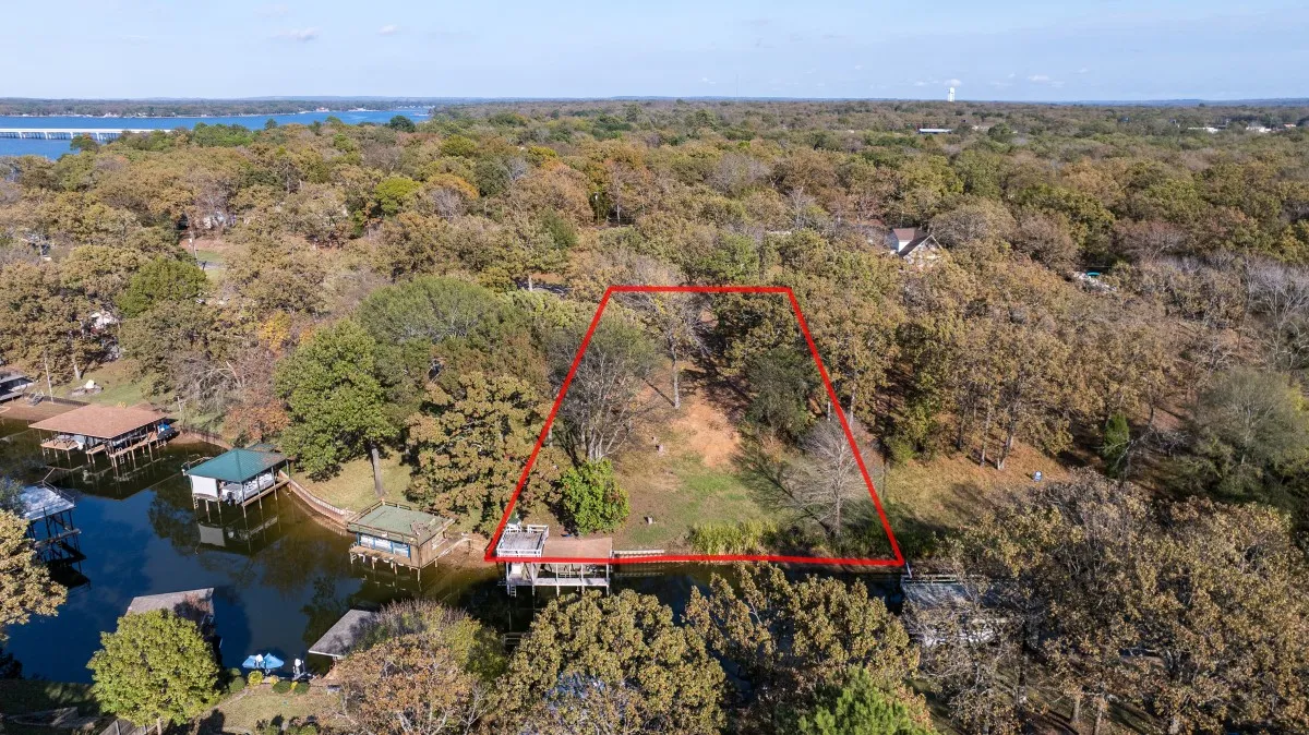 Unimproved Land For Sale in Henderson County , 5540 Point Lavista, Malakoff, Texas 75148, 0, 0, Garage spaces, 0 Sqft, built in 1996, Price $250,000, mls#21329407, Real Estate Agent in Malakoff, Homes For Sale in Henderson county, Homes For Sale in Malakoff, Realtor in Malakoff Texas, Real Estate Brokerage Independent Realty Texas, Luminita Cordes Realtor