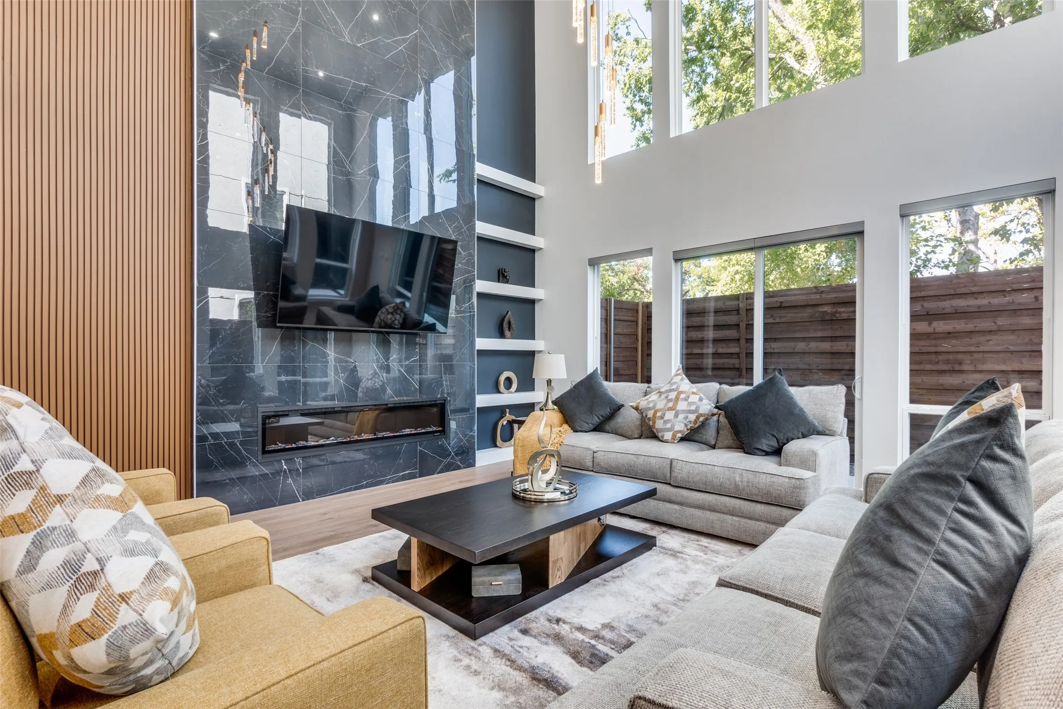For Sale in Dallas County , 809 Bayonne Street, Dallas, Texas 75212, 10 Bedrooms, 10 Bathrooms, 2 Garage spaces, 0 Sqft, built in 2024, Price $1,800,000, mls#21328254, Real Estate Agent in Dallas, Homes For Sale in Dallas county, Homes For Sale in Dallas, Realtor in Dallas Texas, Real Estate Brokerage Independent Realty Texas, Luminita Cordes Realtor