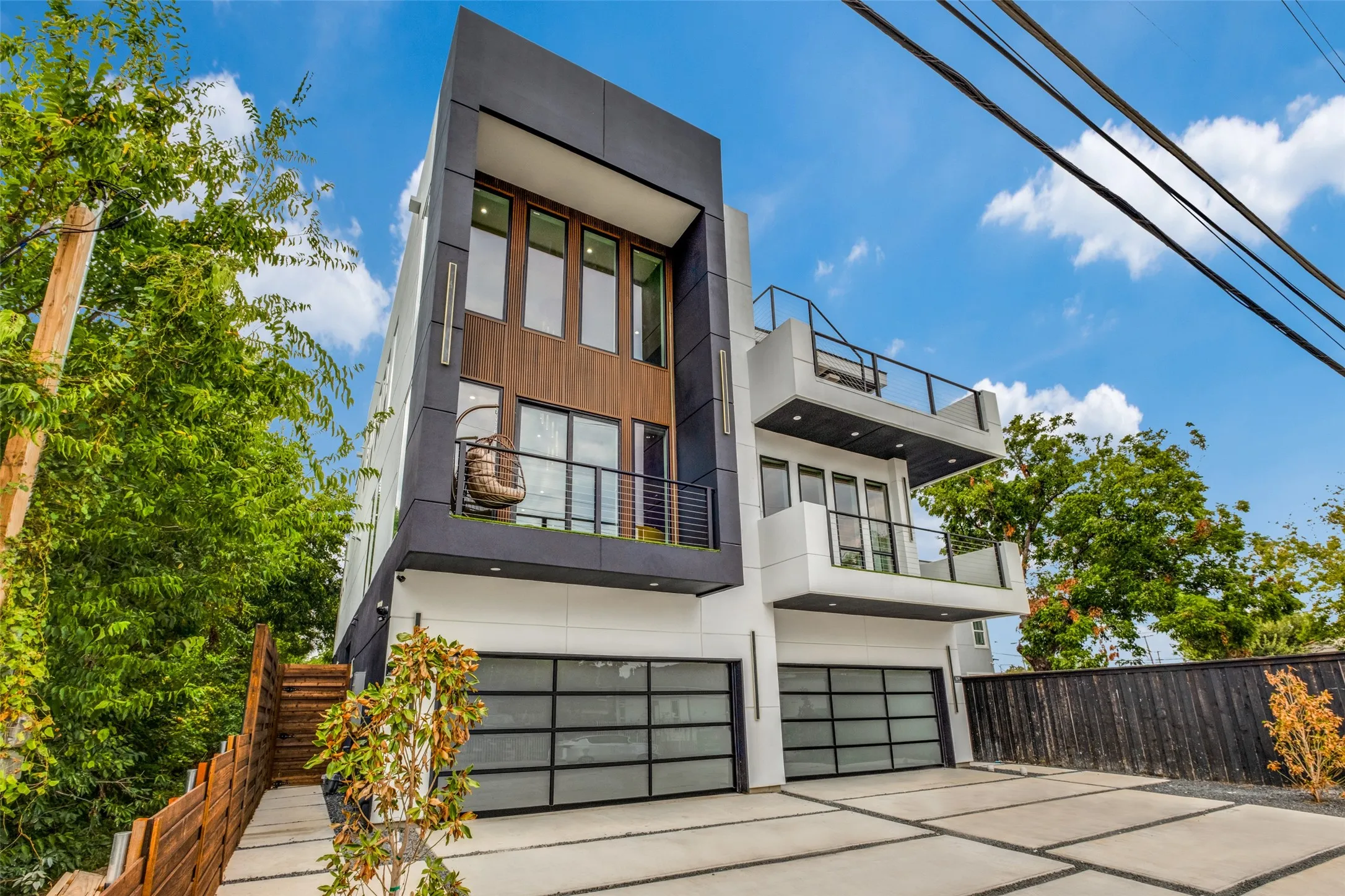 For Sale in Dallas County , 809 Bayonne Street, Dallas, Texas 75212, 10 Bedrooms, 10 Bathrooms, 2 Garage spaces, 0 Sqft, built in 2024, Price $1,800,000, mls#21328254, Real Estate Agent in Dallas, Homes For Sale in Dallas county, Homes For Sale in Dallas, Realtor in Dallas Texas, Real Estate Brokerage Independent Realty Texas, Luminita Cordes Realtor