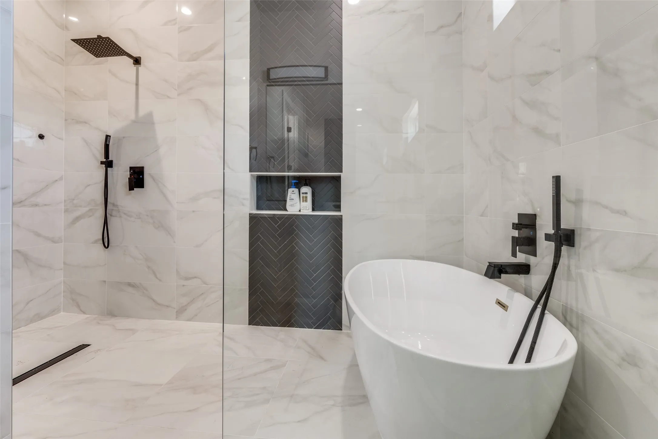 For Sale in Dallas County , 809 Bayonne Street, Dallas, Texas 75212, 10 Bedrooms, 10 Bathrooms, 2 Garage spaces, 0 Sqft, built in 2024, Price $1,800,000, mls#21328254, Real Estate Agent in Dallas, Homes For Sale in Dallas county, Homes For Sale in Dallas, Realtor in Dallas Texas, Real Estate Brokerage Independent Realty Texas, Luminita Cordes Realtor