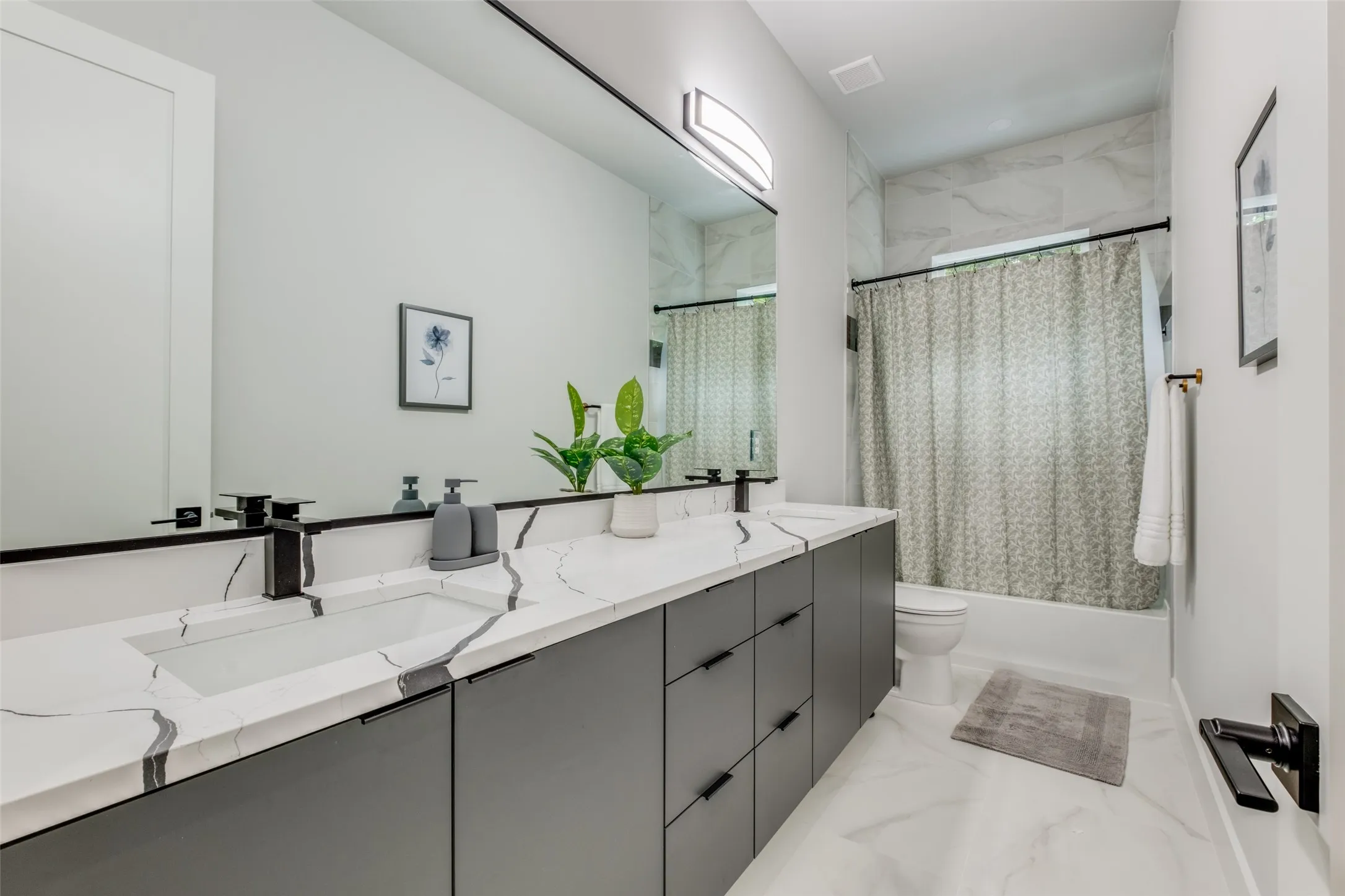 For Sale in Dallas County , 809 Bayonne Street, Dallas, Texas 75212, 10 Bedrooms, 10 Bathrooms, 2 Garage spaces, 0 Sqft, built in 2024, Price $1,800,000, mls#21328254, Real Estate Agent in Dallas, Homes For Sale in Dallas county, Homes For Sale in Dallas, Realtor in Dallas Texas, Real Estate Brokerage Independent Realty Texas, Luminita Cordes Realtor