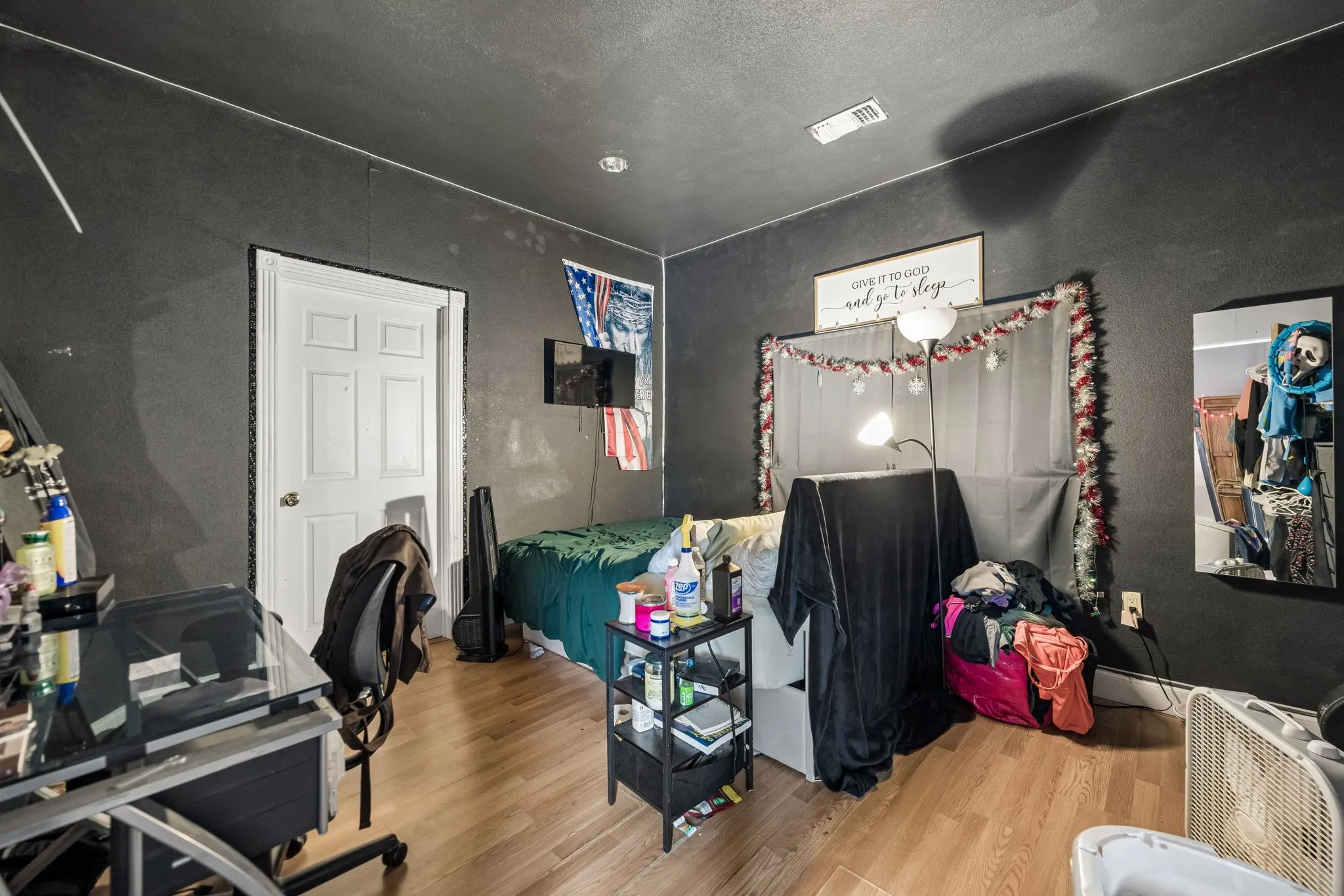 Single Family Residence For Sale in Hunt County , 4294 Fm 36 S, Caddo Mills, Texas 75135, 3 Bedroom, 3 Bathroom, 1 Garage spaces, 1,773 Sqft, built in 1955, mls#21325389, Real Estate Agent in Caddo Mills, Homes For Sale in Hunt county, Homes For Sale in Caddo Mills, Realtor in Caddo Mills Texas, Real Estate Brokerage Independent Realty Texas, Luminita Cordes Realtor