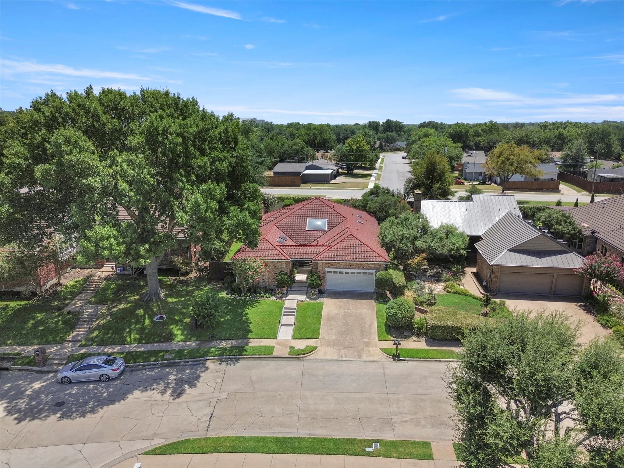 Single Family Residence For Sale in Dallas County , 1500 Travis Circle S, Irving, Texas 75038, 3 Bedroom, 3 Bathroom, 2 Garage spaces, 2,576 Sqft, built in 1983, mls#21327108, Real Estate Agent in Irving, Homes For Sale in Dallas county, Homes For Sale in Irving, Realtor in Irving Texas, Real Estate Brokerage Independent Realty Texas, Luminita Cordes Realtor