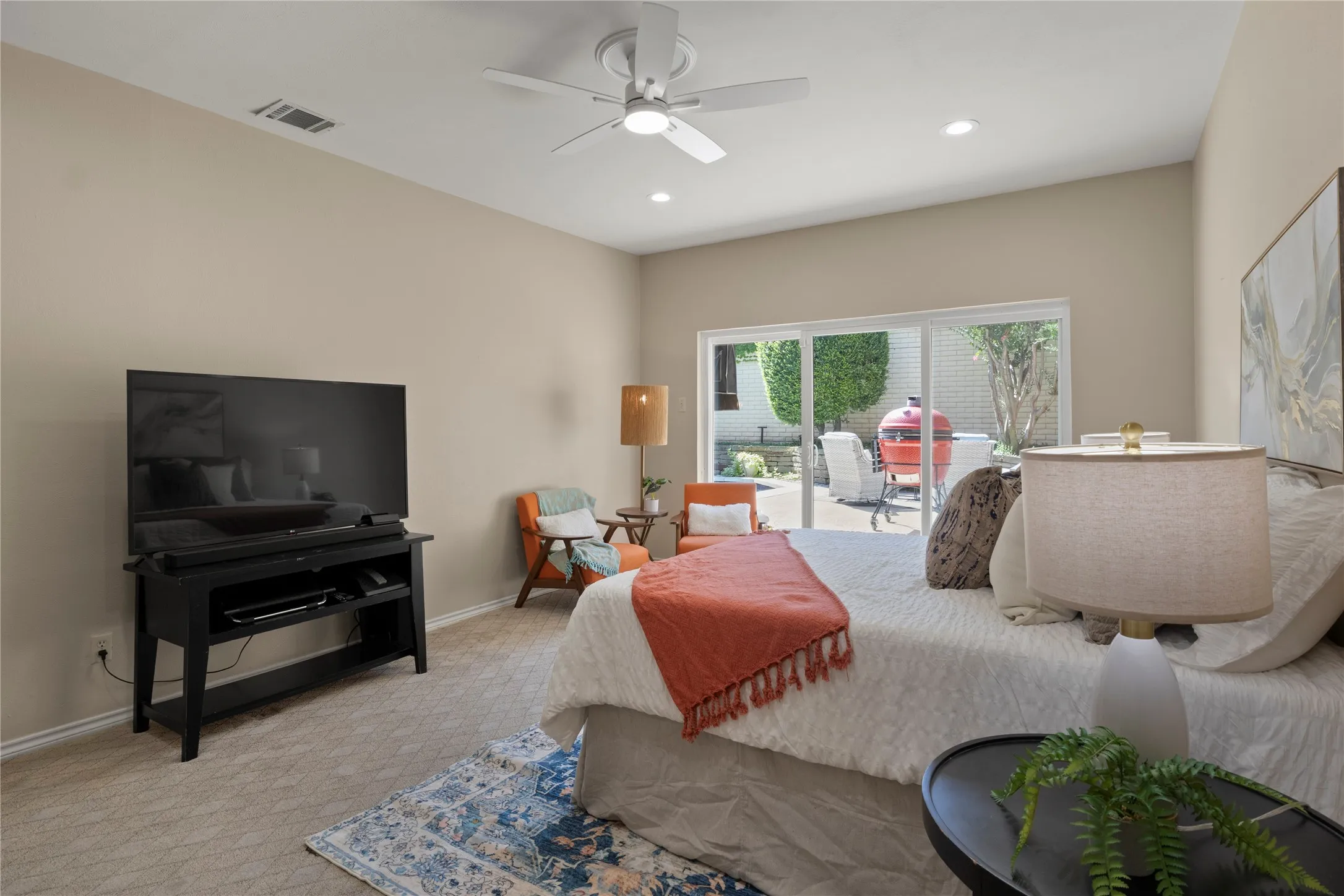 Single Family Residence For Sale in Dallas County , 1500 Travis Circle S, Irving, Texas 75038, 3 Bedroom, 3 Bathroom, 2 Garage spaces, 2,576 Sqft, built in 1983, mls#21327108, Real Estate Agent in Irving, Homes For Sale in Dallas county, Homes For Sale in Irving, Realtor in Irving Texas, Real Estate Brokerage Independent Realty Texas, Luminita Cordes Realtor