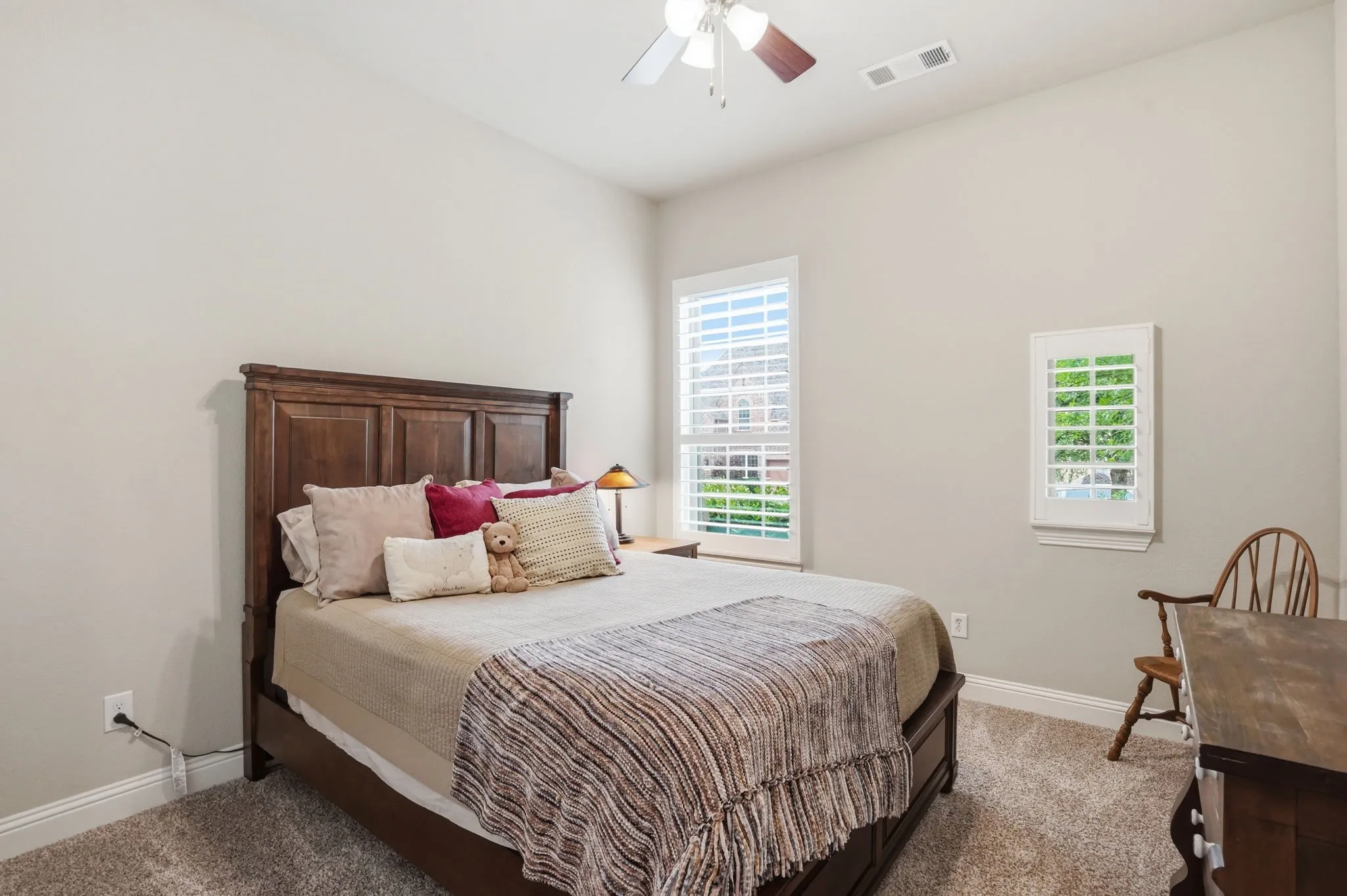 Single Family Residence For Sale in Denton County , 6205 Prairie Brush Trail, Northlake, Texas 76226, 3 Bedroom, 4 Bathroom, 2 Garage spaces, 3,040 Sqft, built in 2017, mls#21305419, Real Estate Agent in Northlake, Homes For Sale in Denton county, Homes For Sale in Northlake, Realtor in Northlake Texas, Real Estate Brokerage Independent Realty Texas, Luminita Cordes Realtor