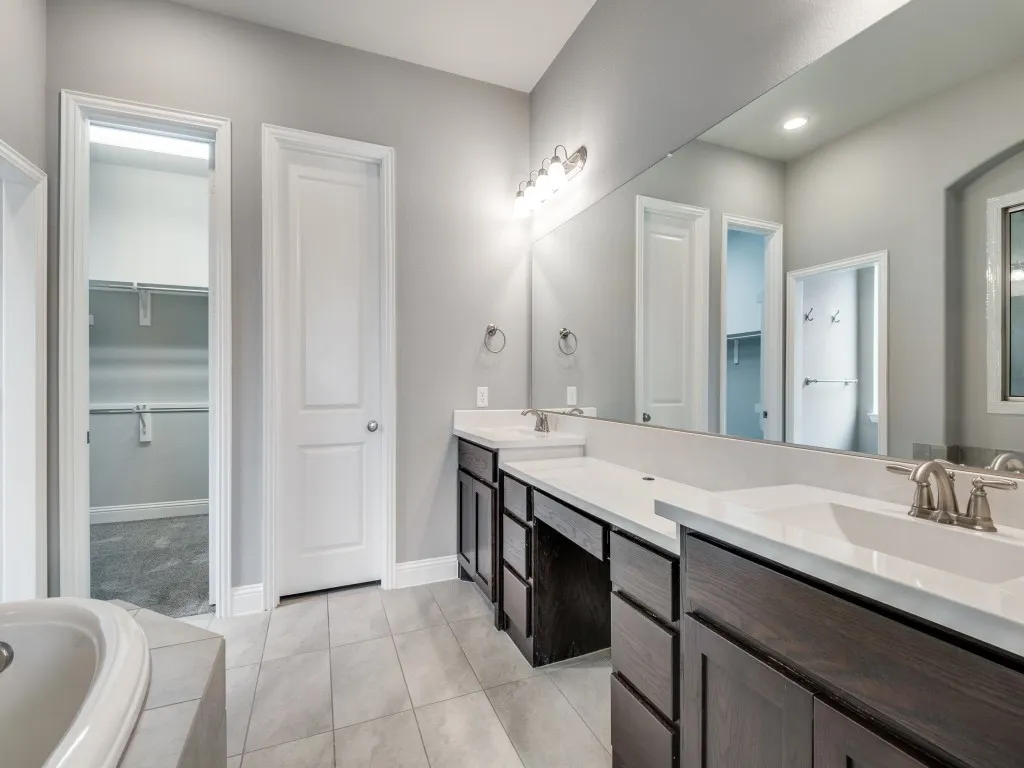 Single Family Residence For Rent in Collin County , 3511 Meridian Avenue, Celina, Texas 75009, 4 Bedroom, 4 Bathroom, 2 Garage spaces, 3,492 Sqft, built in 2015, mls#21328692, Real Estate Agent in Celina, Homes For Rent in Collin county, Homes For Rent in Celina, Realtor in Celina Texas, Real Estate Brokerage Independent Realty Texas, Luminita Cordes Realtor
