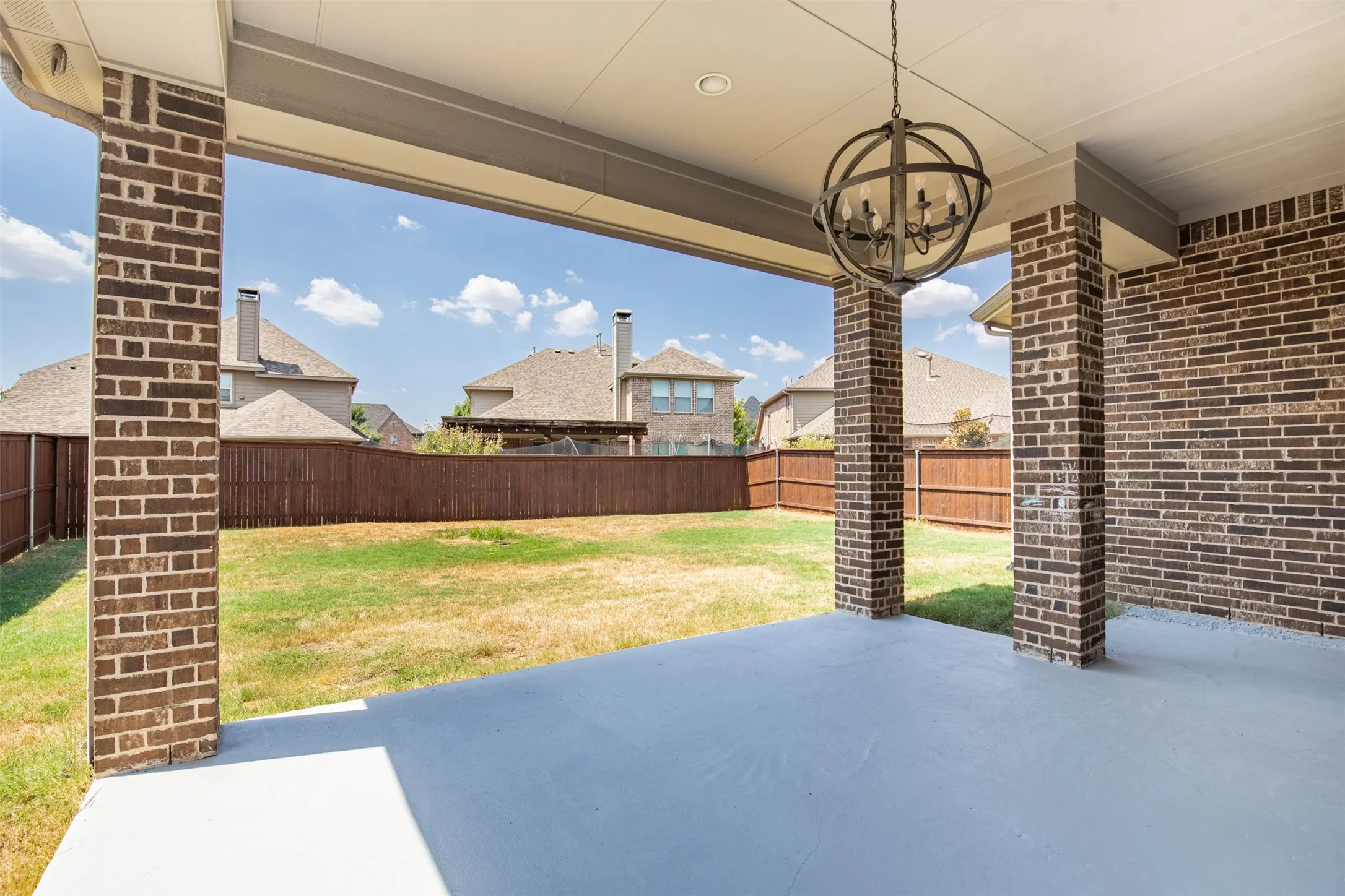 Single Family Residence For Rent in Collin County , 3511 Meridian Avenue, Celina, Texas 75009, 4 Bedroom, 4 Bathroom, 2 Garage spaces, 3,492 Sqft, built in 2015, mls#21328692, Real Estate Agent in Celina, Homes For Rent in Collin county, Homes For Rent in Celina, Realtor in Celina Texas, Real Estate Brokerage Independent Realty Texas, Luminita Cordes Realtor