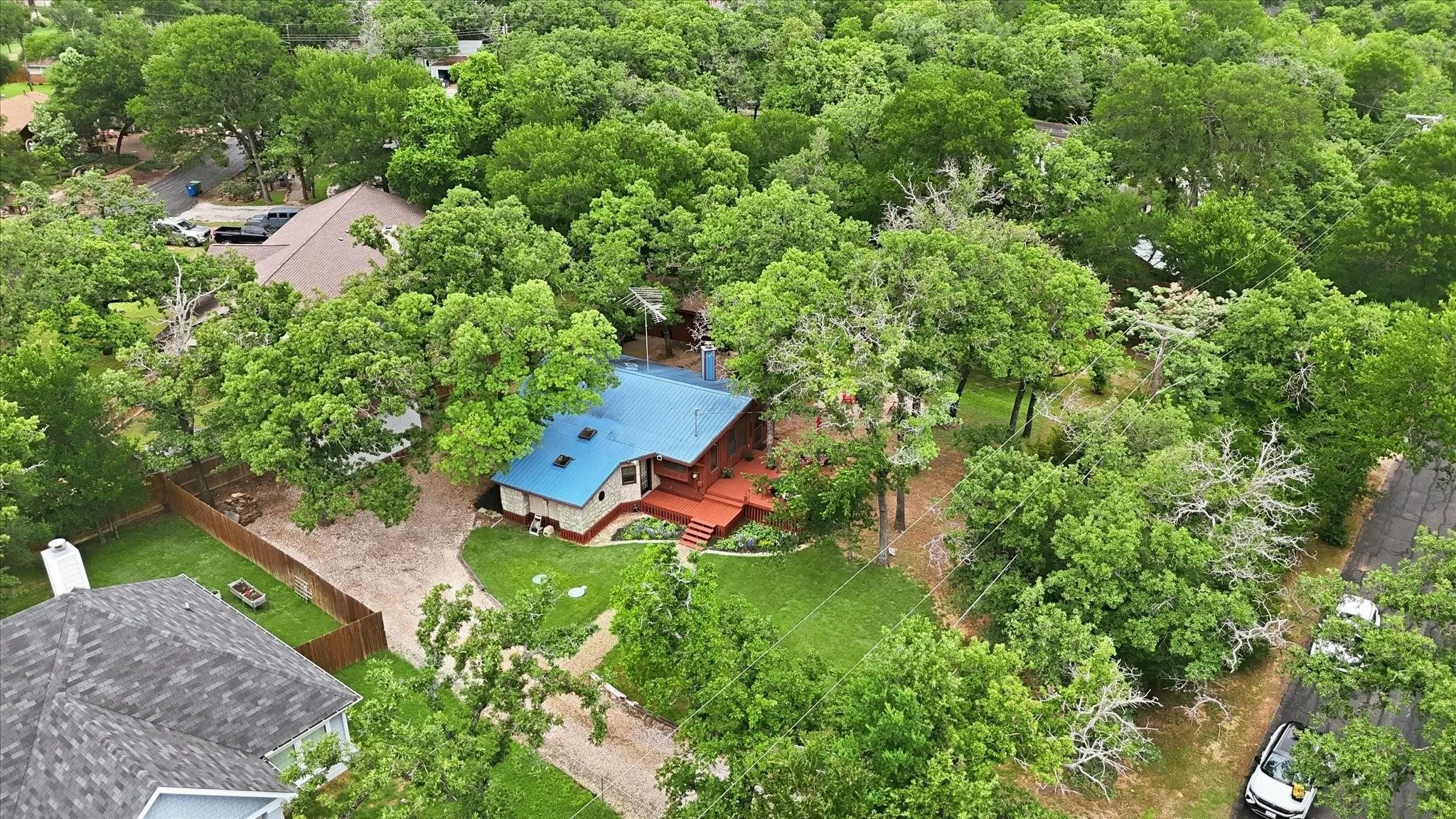 Single Family Residence For Rent in Denton County , 111 Oak Tree Lane, Hickory Creek, Texas 75065, 3 Bedroom, 2 Bathroom, Garage spaces, 1,088 Sqft, built in 1975, mls#21329477, Real Estate Agent in Hickory Creek, Homes For Rent in Denton county, Homes For Rent in Hickory Creek, Realtor in Hickory Creek Texas, Real Estate Brokerage Independent Realty Texas, Luminita Cordes Realtor