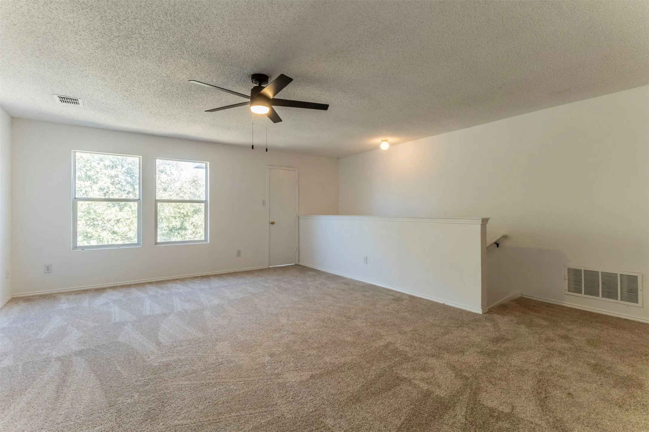 Single Family Residence For Sale in Tarrant County , 3883 Steeplechase Drive, Fort Worth, Texas 76123, 4 Bedroom, 2 Bathroom, 2 Garage spaces, 2,505 Sqft, built in 1998, mls#21329509, Real Estate Agent in Fort Worth, Homes For Sale in Tarrant county, Homes For Sale in Fort Worth, Realtor in Fort Worth Texas, Real Estate Brokerage Independent Realty Texas, Luminita Cordes Realtor