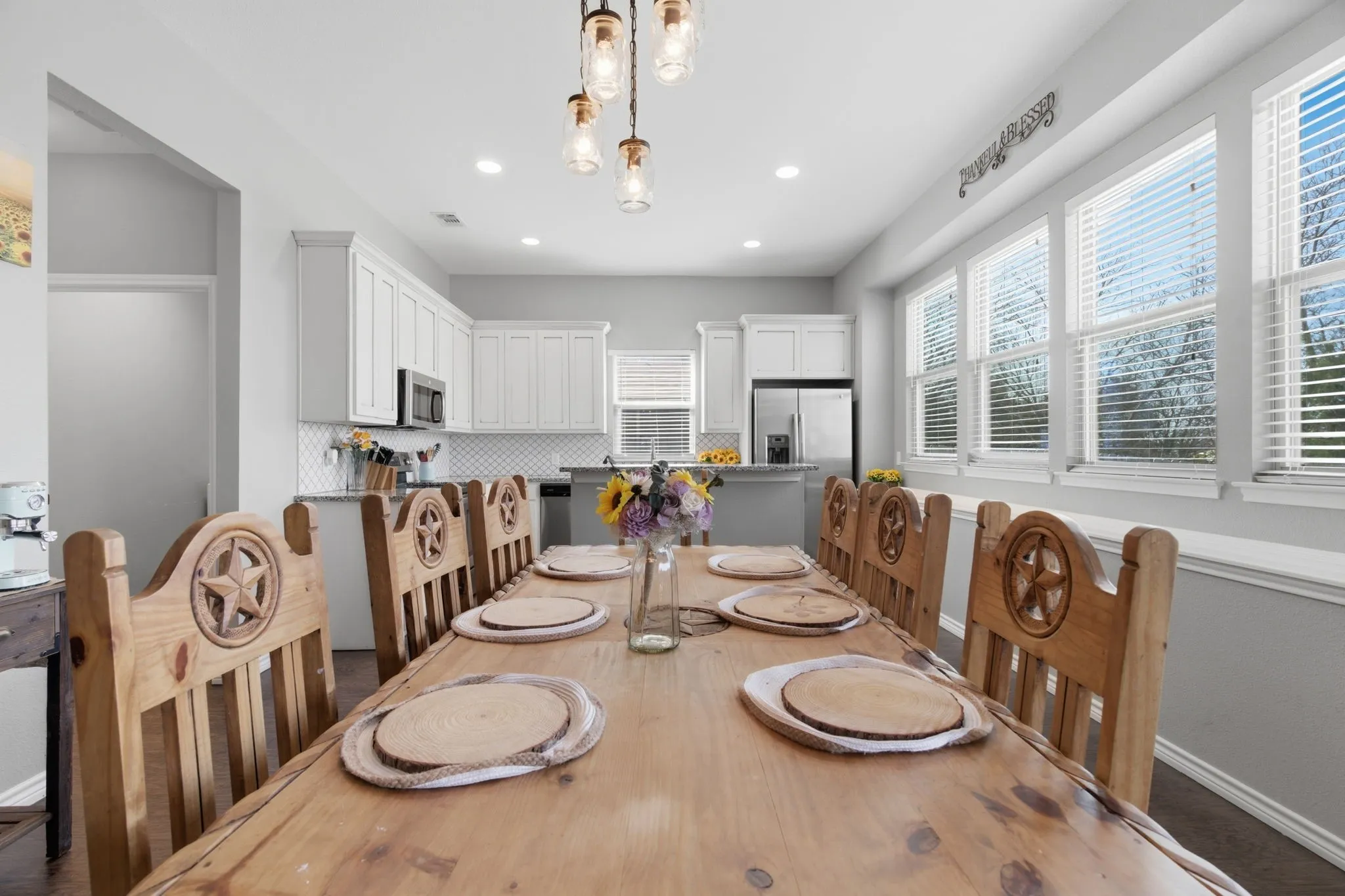 Dining room with baseboards and recessed lighting
